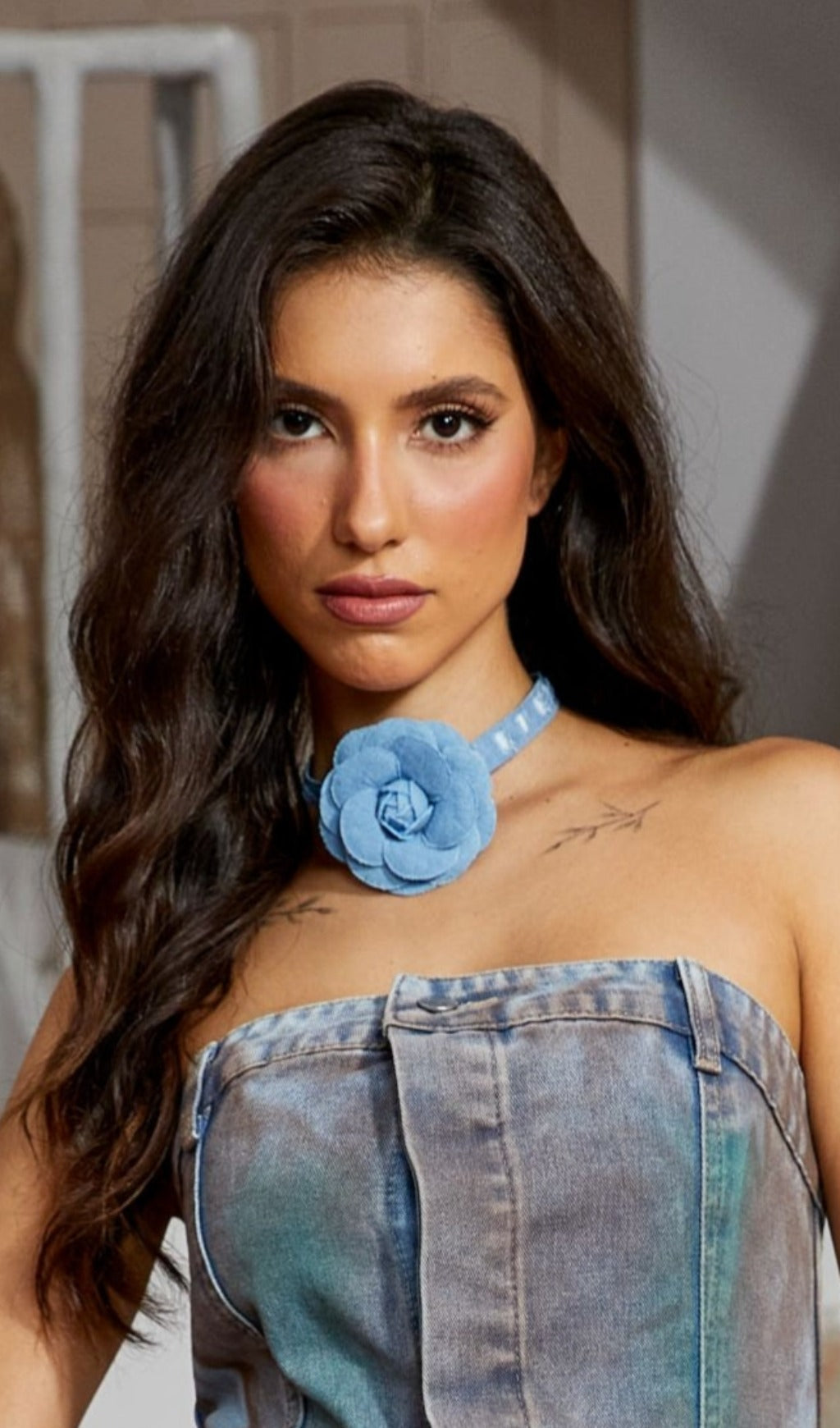 Fashionslee Women Blue Flower Choker