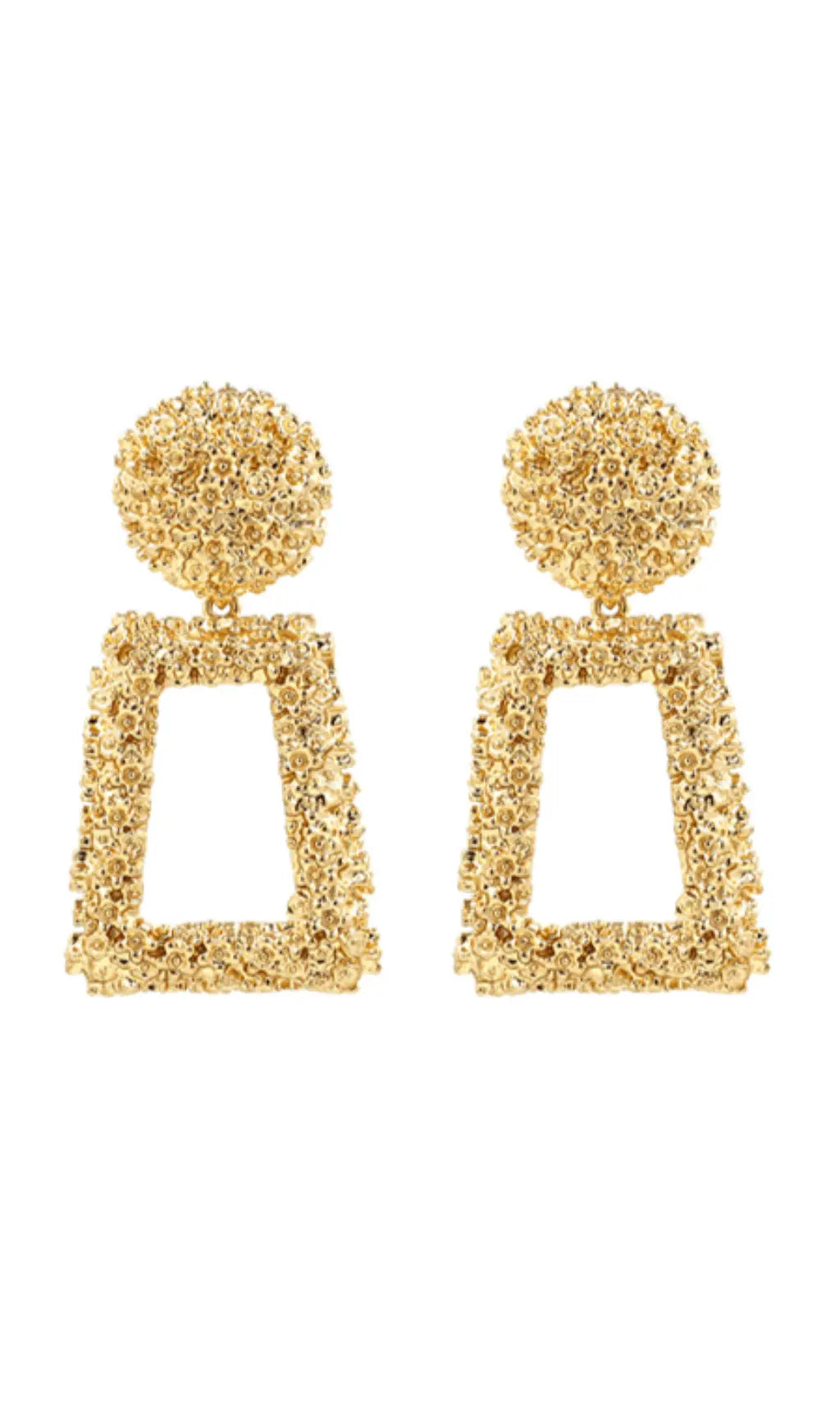 4d9760c9e84332fceeed9be4a00f9f8a.jpeg Fashionslee Women Textured Door Knocker Plated Earrings