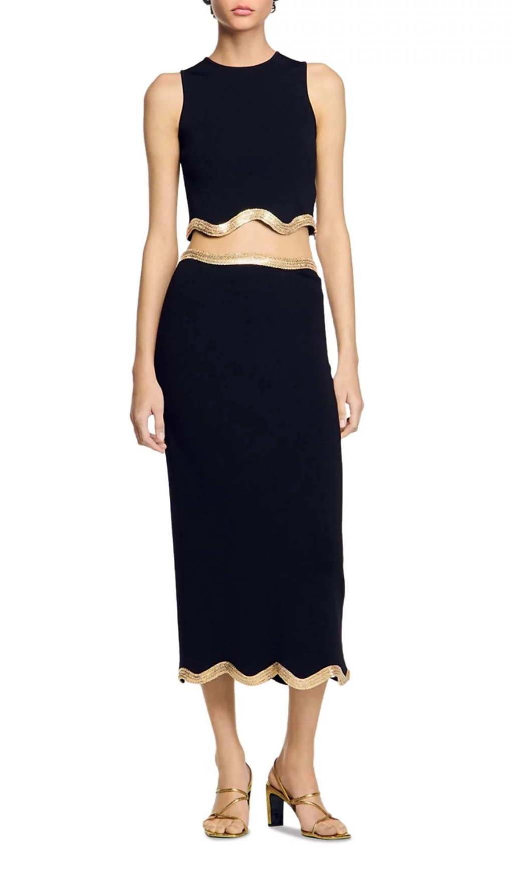 4dc912846bcbd8ca37464bf6c03f144f.jpg Fashionslee Women Cropped Jumper with Chain Detail