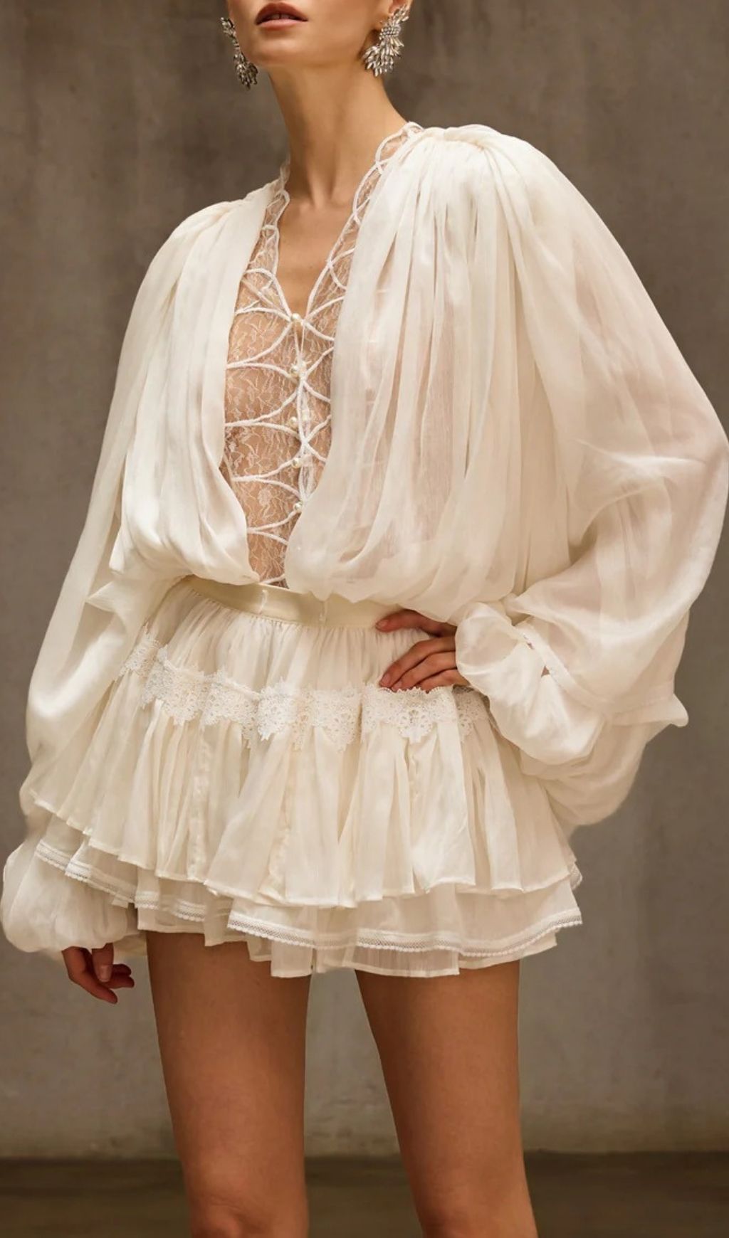 4e937a609282d5d0288b6e552ff2a097.jpg Fashionslee Women Dzhokar Balloon Sleeve Lace Skirt Set