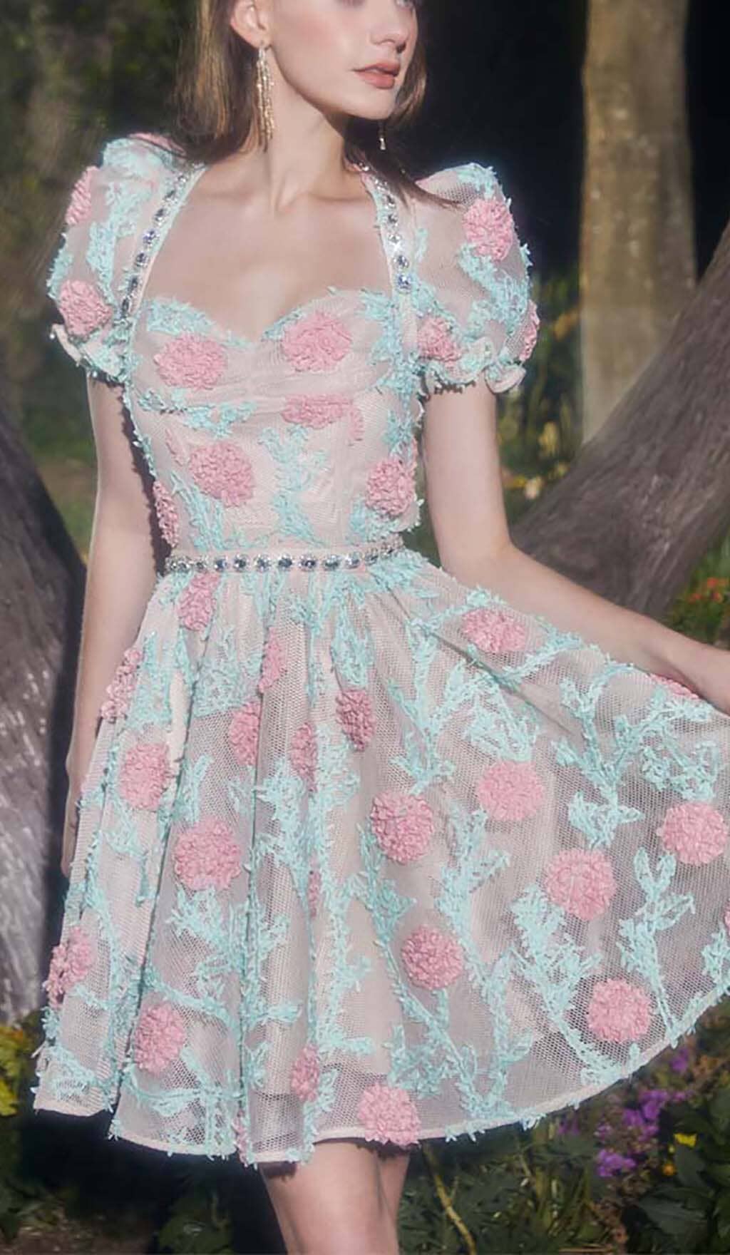 Fashionslee Women Appliquéd Lace Embroidered Two Piece In Blue