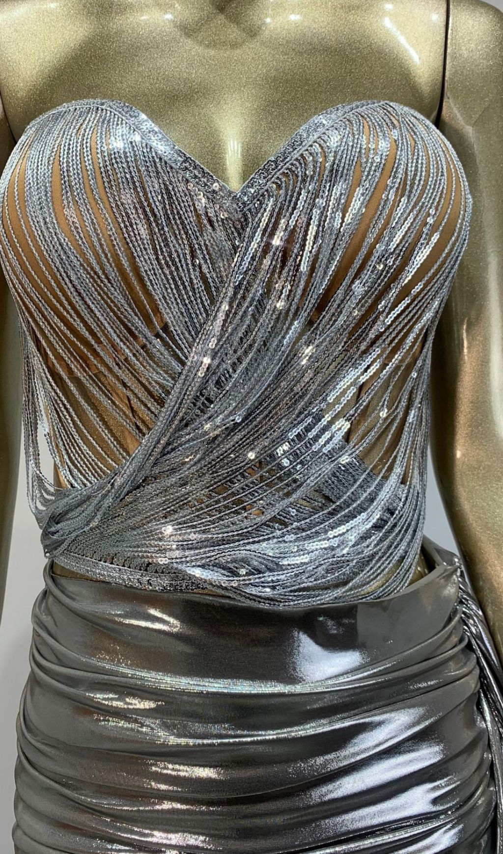 VIRAL SILVER CORSET TWO-PIECE SEQUIN SET - OWNCI VIRAL SILVER CORSET TWO-PIECE SEQUIN SET - OWNCI