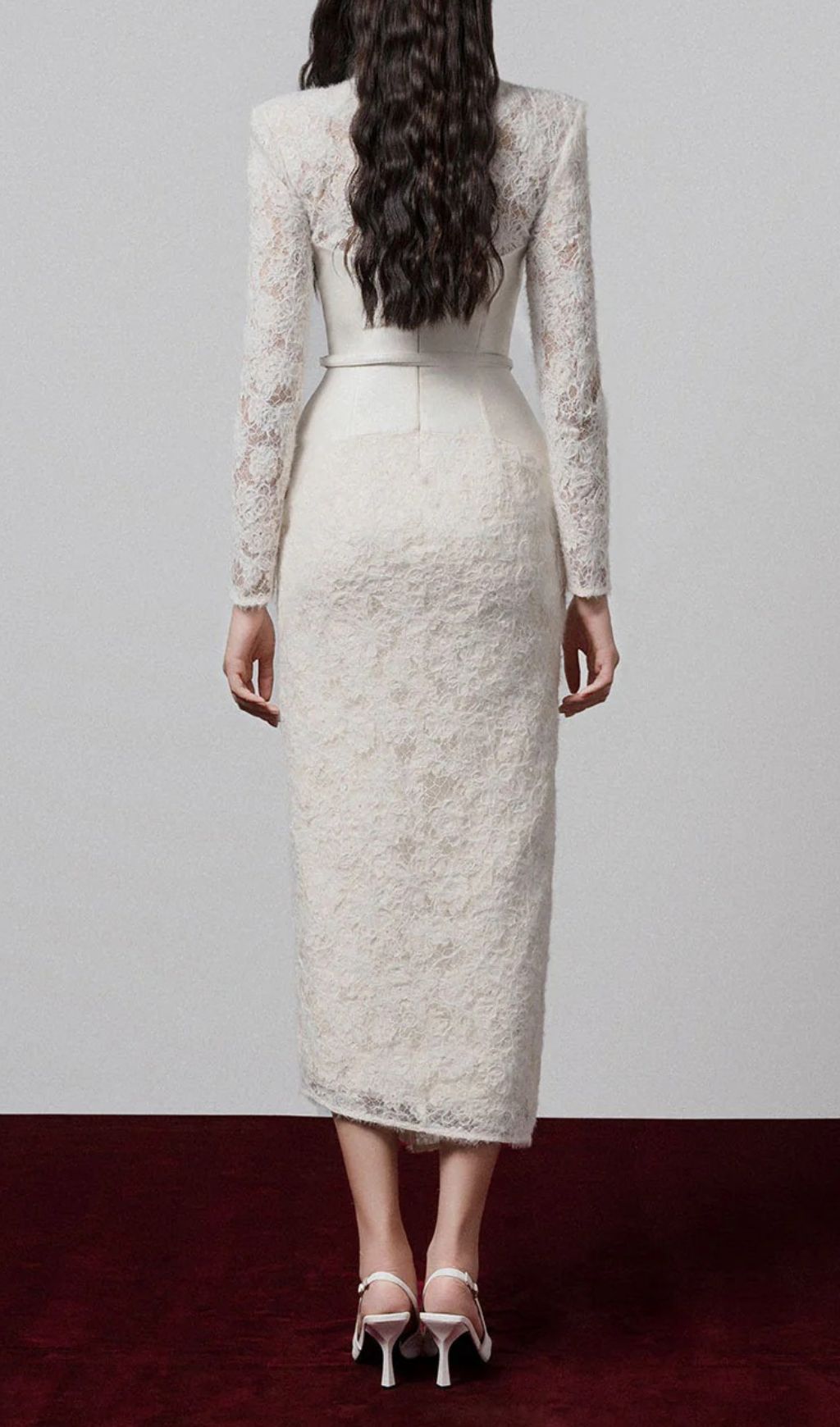 Fashionslee Women Gaia Sheath V-Neck Lace Midi Dress