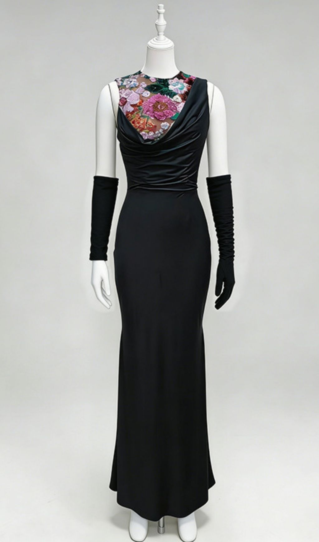 5025c2e0d1895613240b11cc38fd680c.jpg Fashionslee Women Keziah Black Flower Maxi Dress