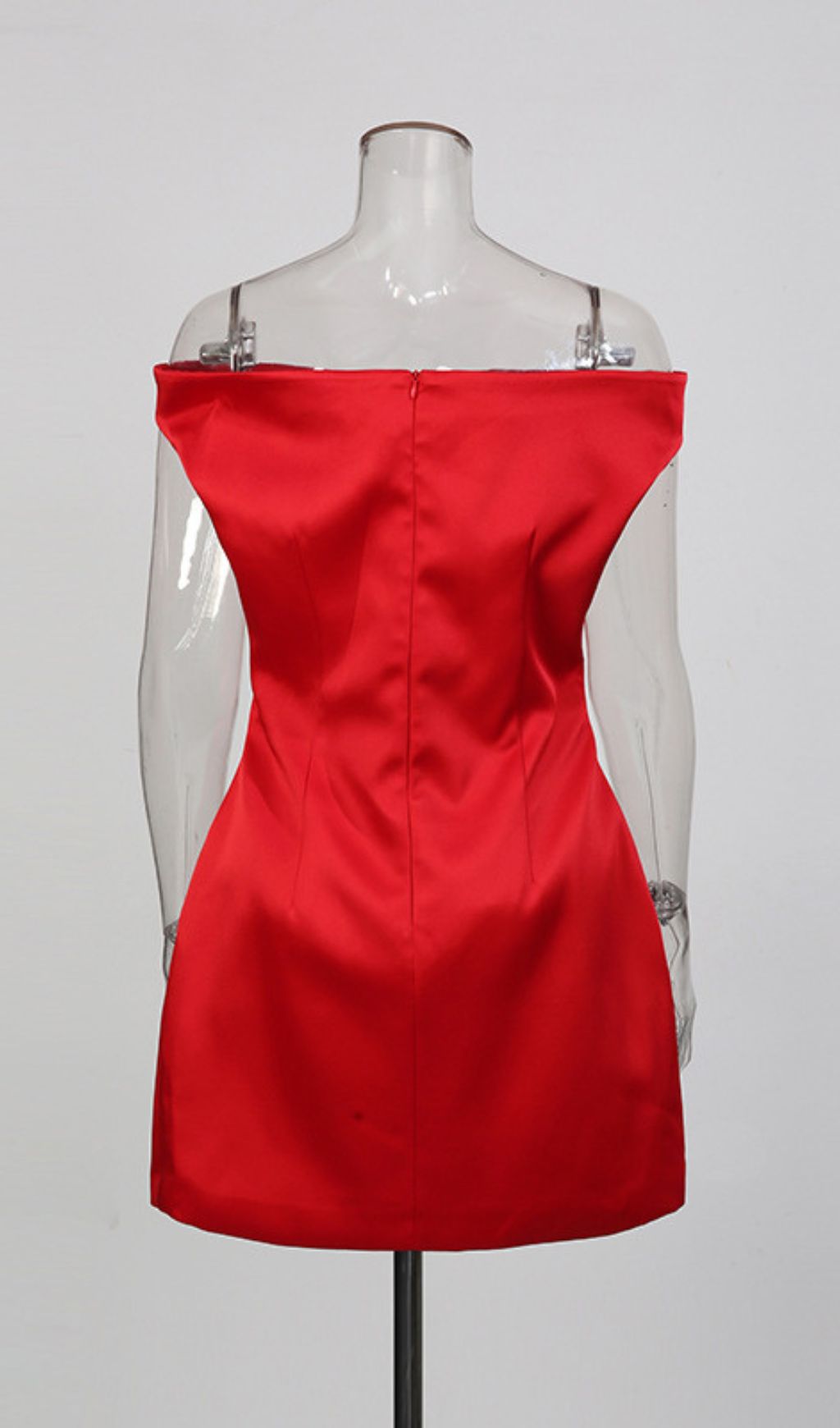 51038a86e8fb2824a4f306e6f15f33d9.jpg Fashionslee Women Jameel Red Off-Shoulder Mini Dress