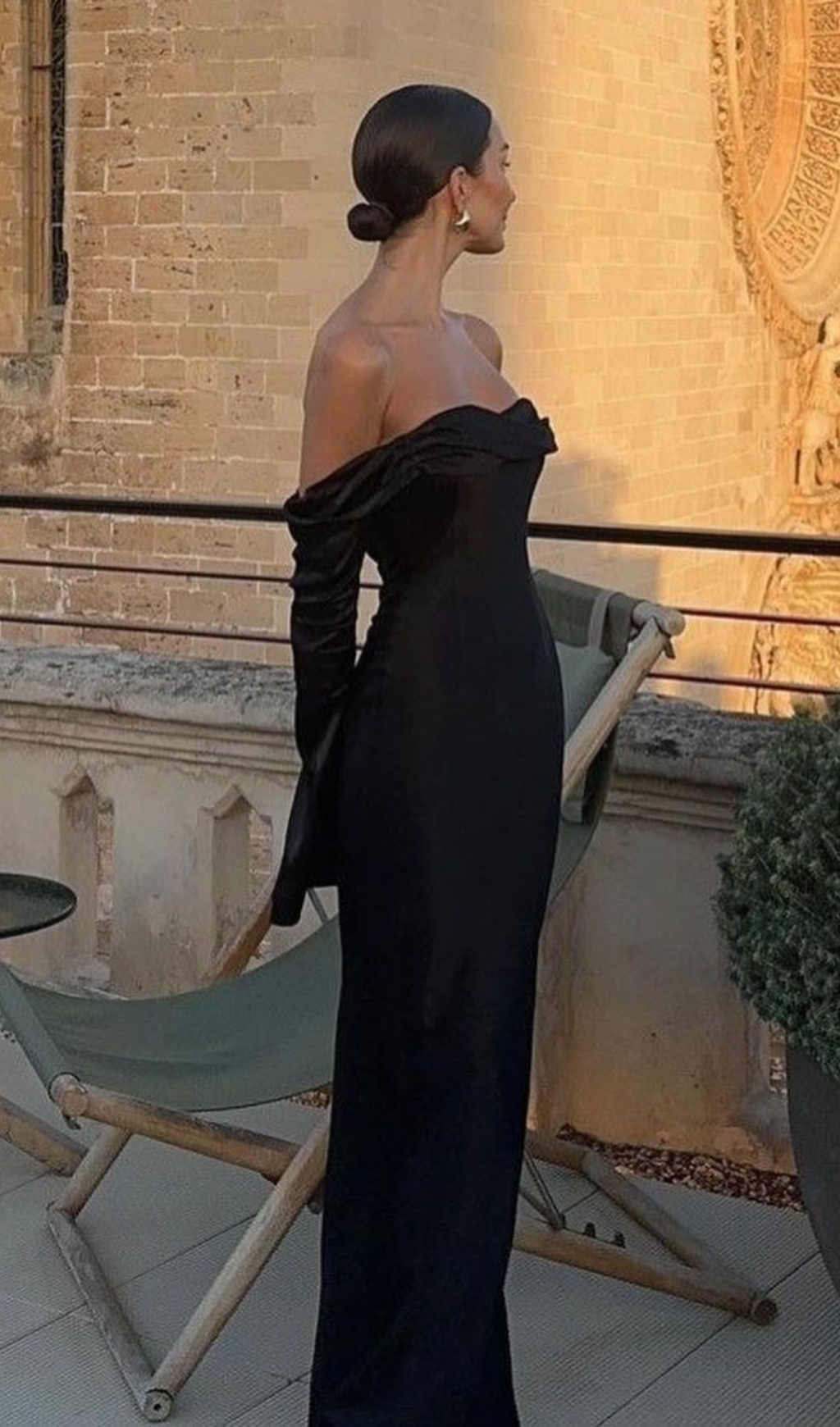 Fashionslee Women Deliz Black Long Sleeve Strapless Draped Maxi Dress