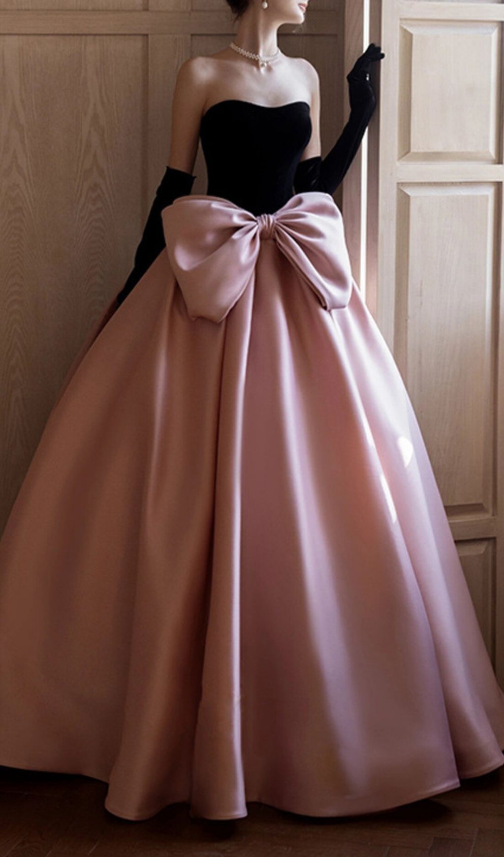 Fashionslee Women Karlee Strapless Bow Maxi Dress