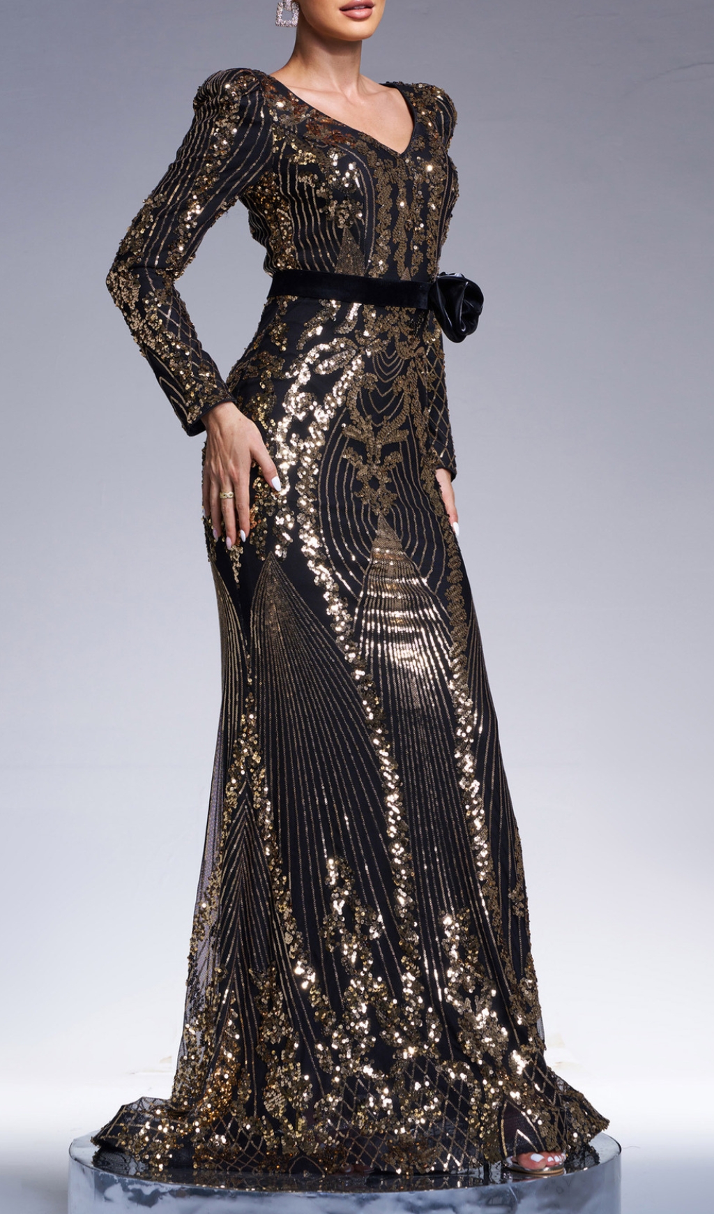 GOLD SEQUIN TRENDING MAXI DRESS - OWNCI GOLD SEQUIN TRENDING MAXI DRESS - OWNCI