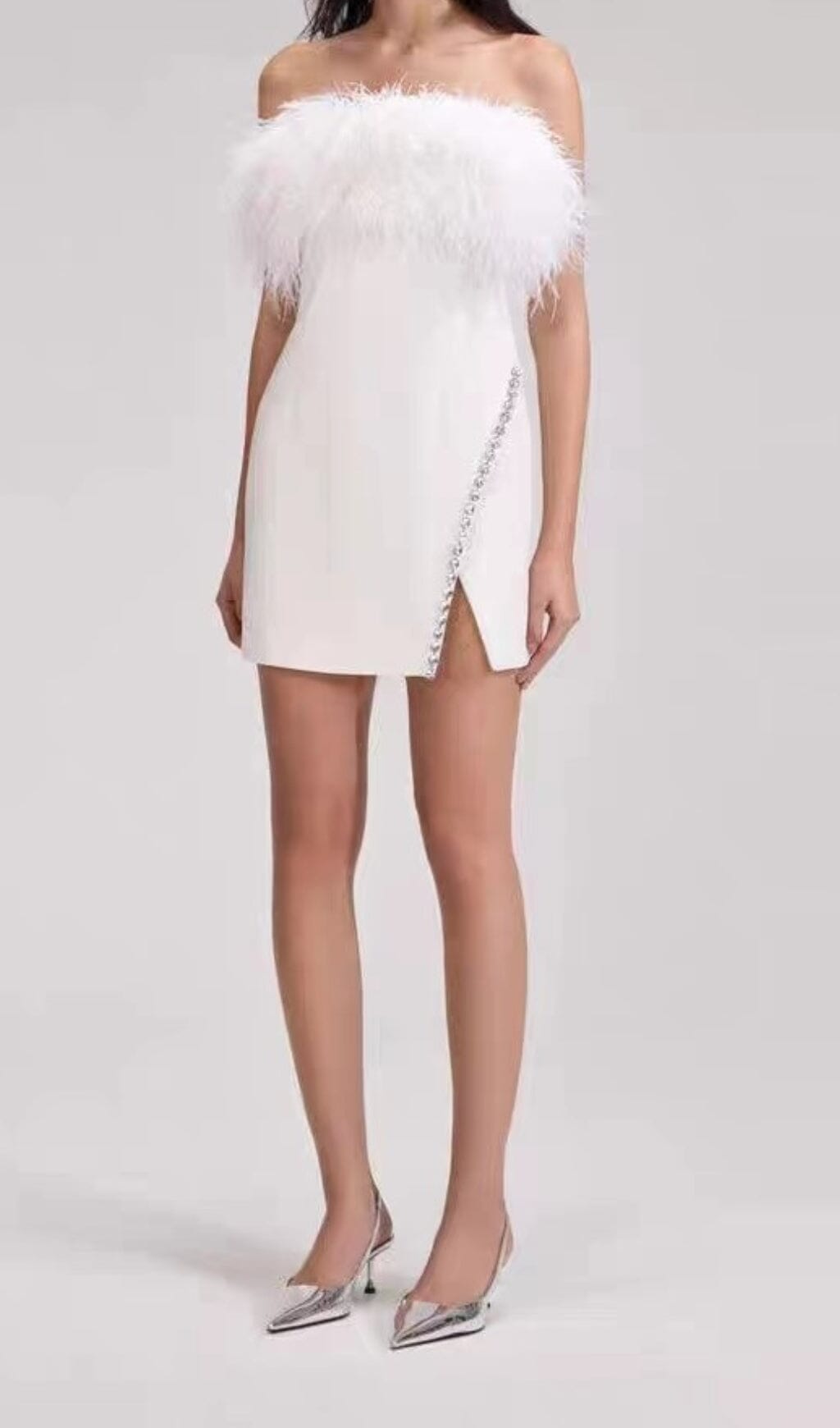 546ba8e573bbb1f06ded8eaacfb506ca.jpeg Fashionslee Women Bandage Feather Crystal Mini Dress In White