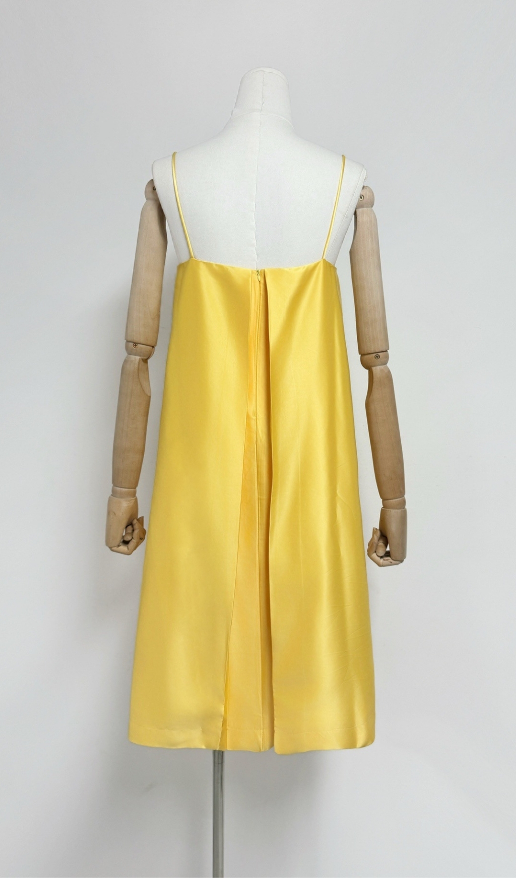 Fashionslee Women Fina Yellow Flower Embroidery Mini Dress