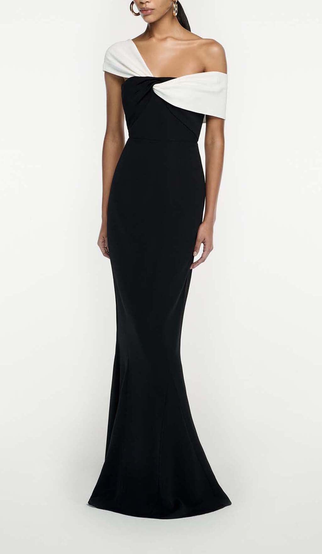 Fashionslee Women Asymmetric Off-The-Shoulder Maxi Dress In Black