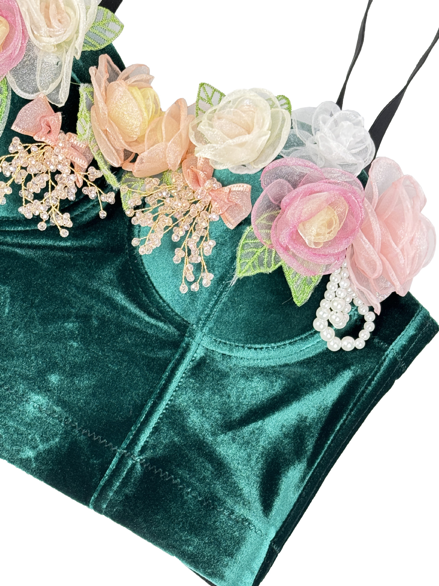 5581363a9a8614bc8519ea0b88f2923d.jpg Fashionslee Women Jaina 3D Flower Crop Top