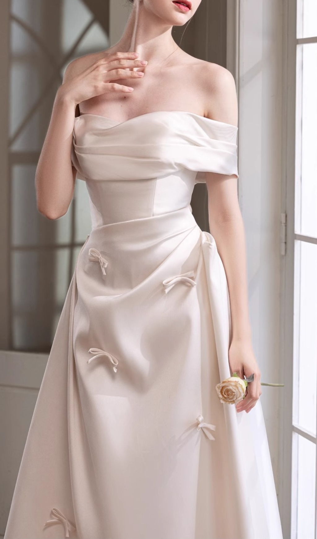 561efa2d0f8d7fd92dcbd7cfde2161da.jpg Fashionslee Women Destiny Off-Shoulder Bow Wedding Dress