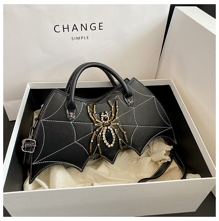 56ad5f252b92bb4e0886268b0a7f3e2c.jpeg Fashionslee Women Cobweb Crystal Clutch
