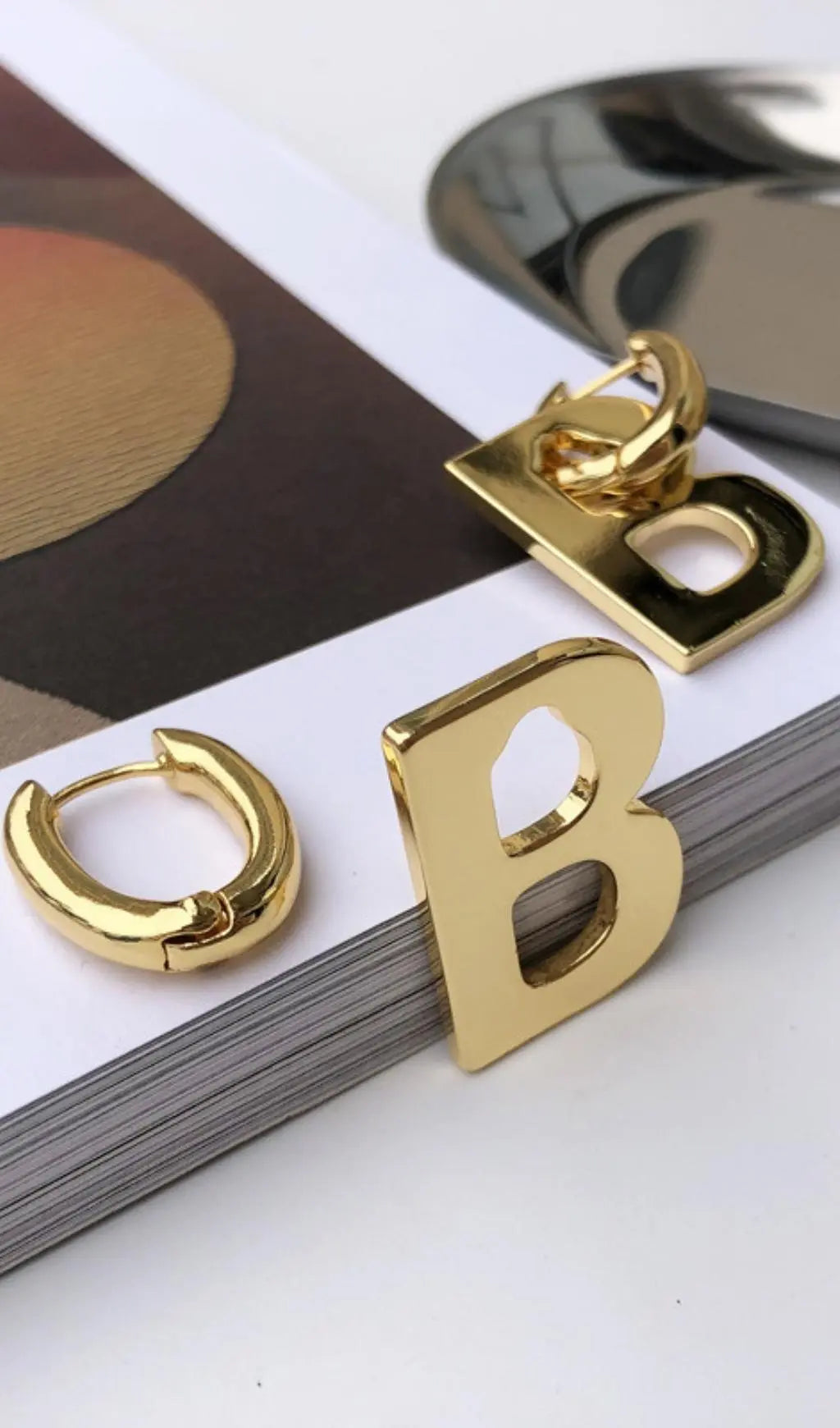 TRENDING GOLD DETACHABLE HOOPS - OWNCI TRENDING GOLD DETACHABLE HOOPS - OWNCI