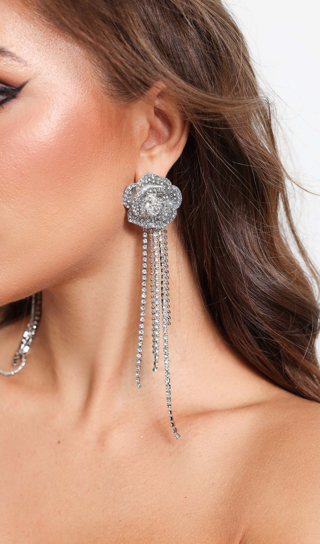 59c7525f592b4203cb952be25d1d1c3c.jpeg Fashionslee Women Arabelle Rose Tassel Earrings