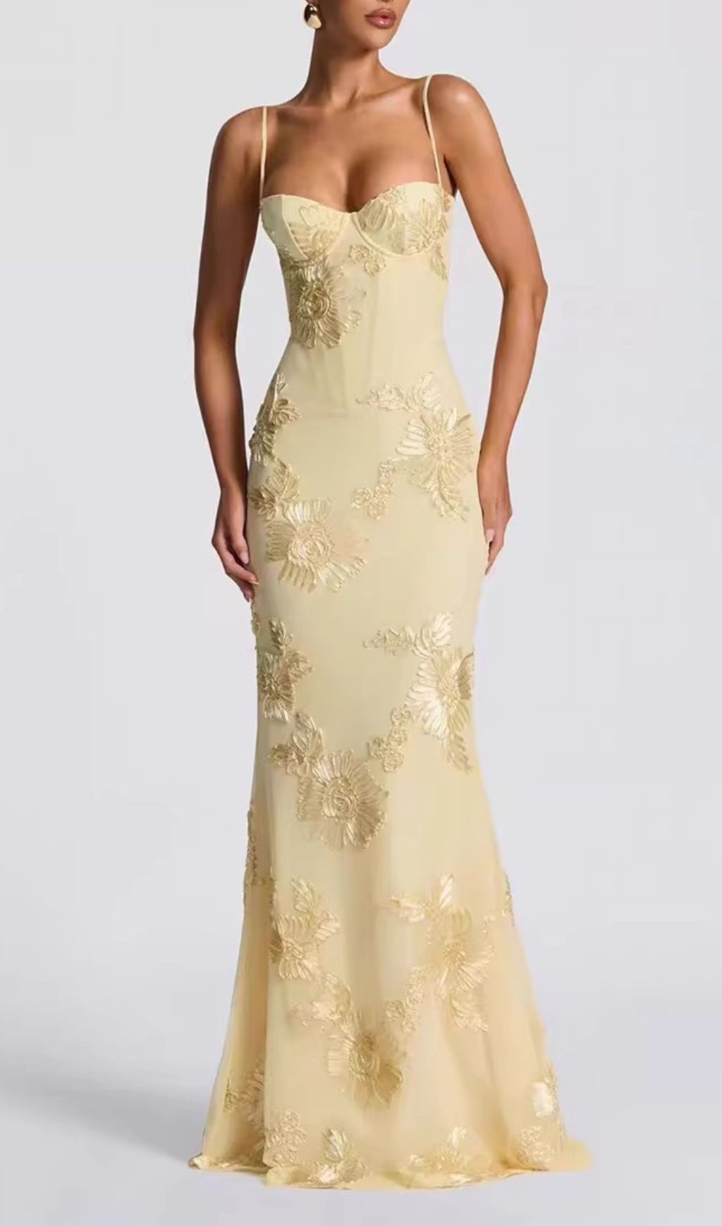Fashionslee Women Jaleh Yellow Floral Backless Maxi Dress