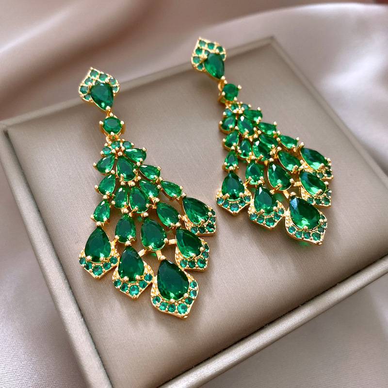 5ca25688aba418dfa0bd192275f998bb.jpg Fashionslee Women Danton Green Diamond Earrings