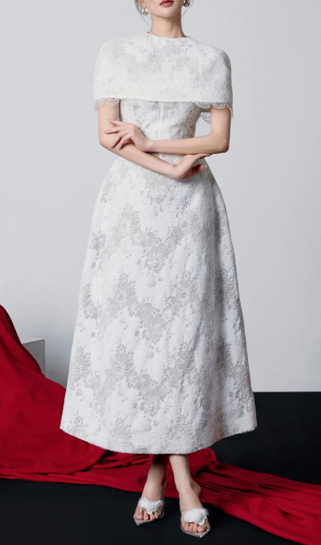5e488ad1dd1f8b3d963f92db9b2c22ce.jpg Fashionslee Women Keoni White Lace Midi Dress
