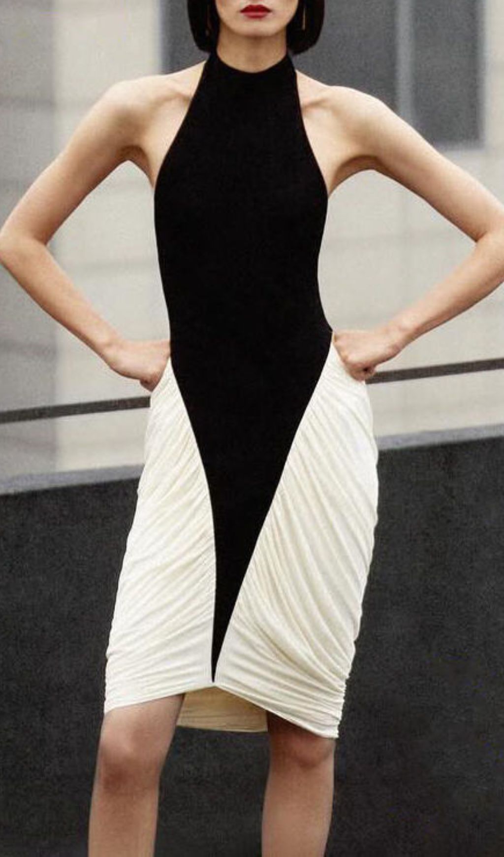 Fashionslee Women Grid Halter Ruched Bodycon Midi Dress
