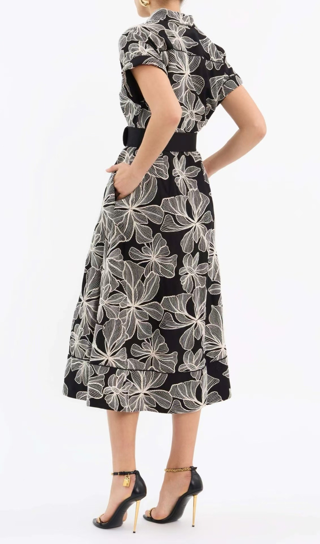 Fashionslee Women Davan Black Flower Midi Dress