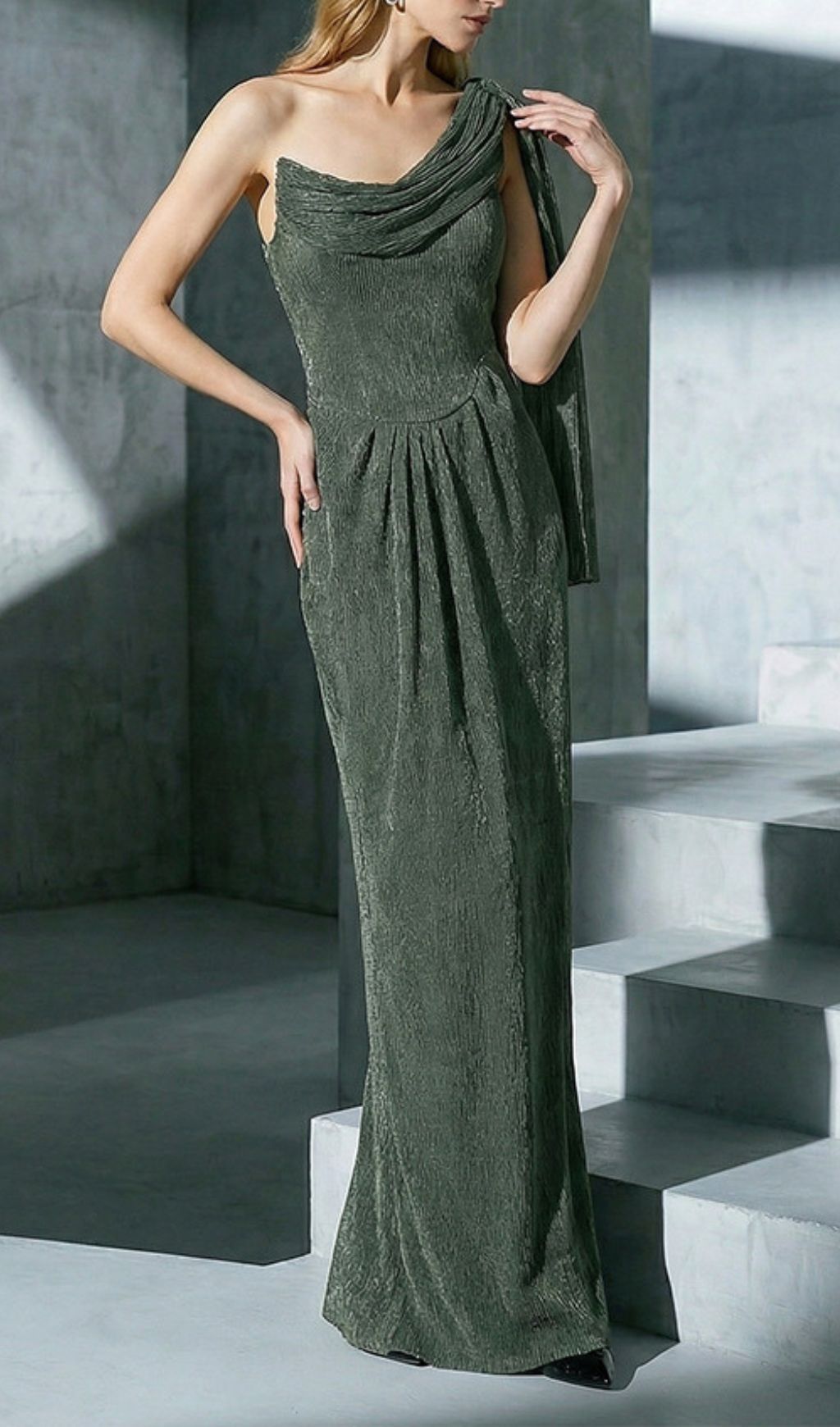VIRAL OLIVE ONE-SHOULDER MAXI DRESS - OWNCI