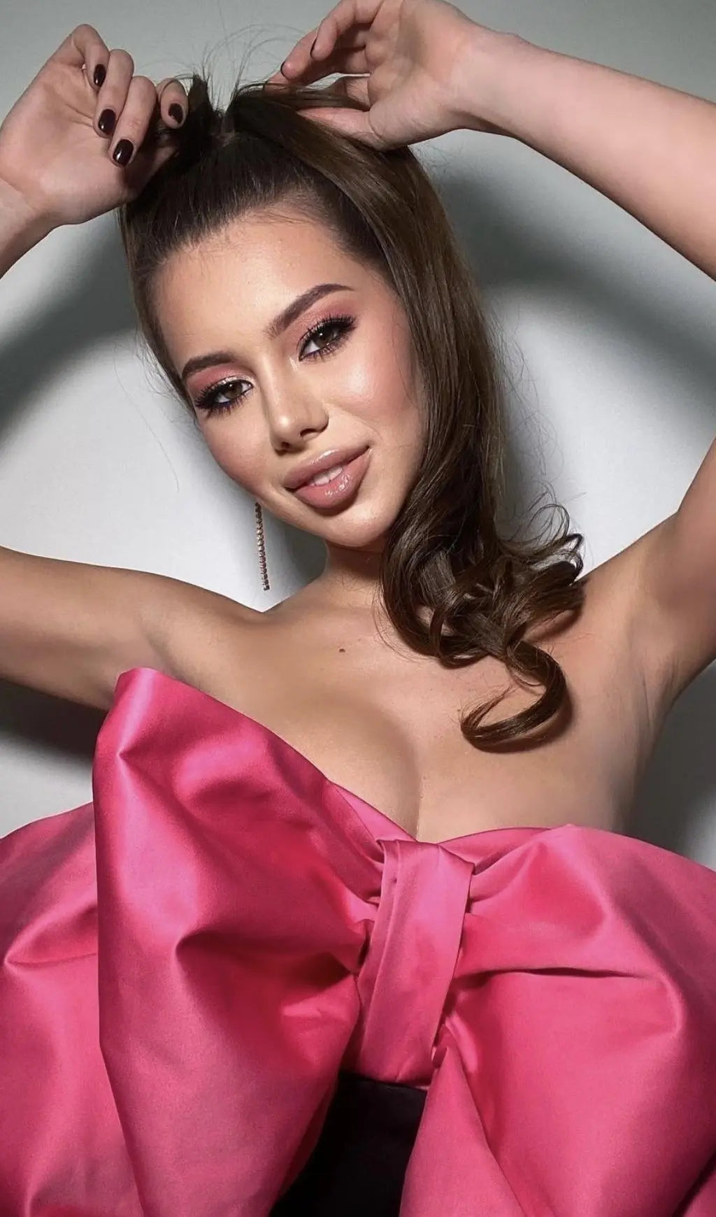 Fashionslee Women Sexy Bowknot Strapless Mini Dress
