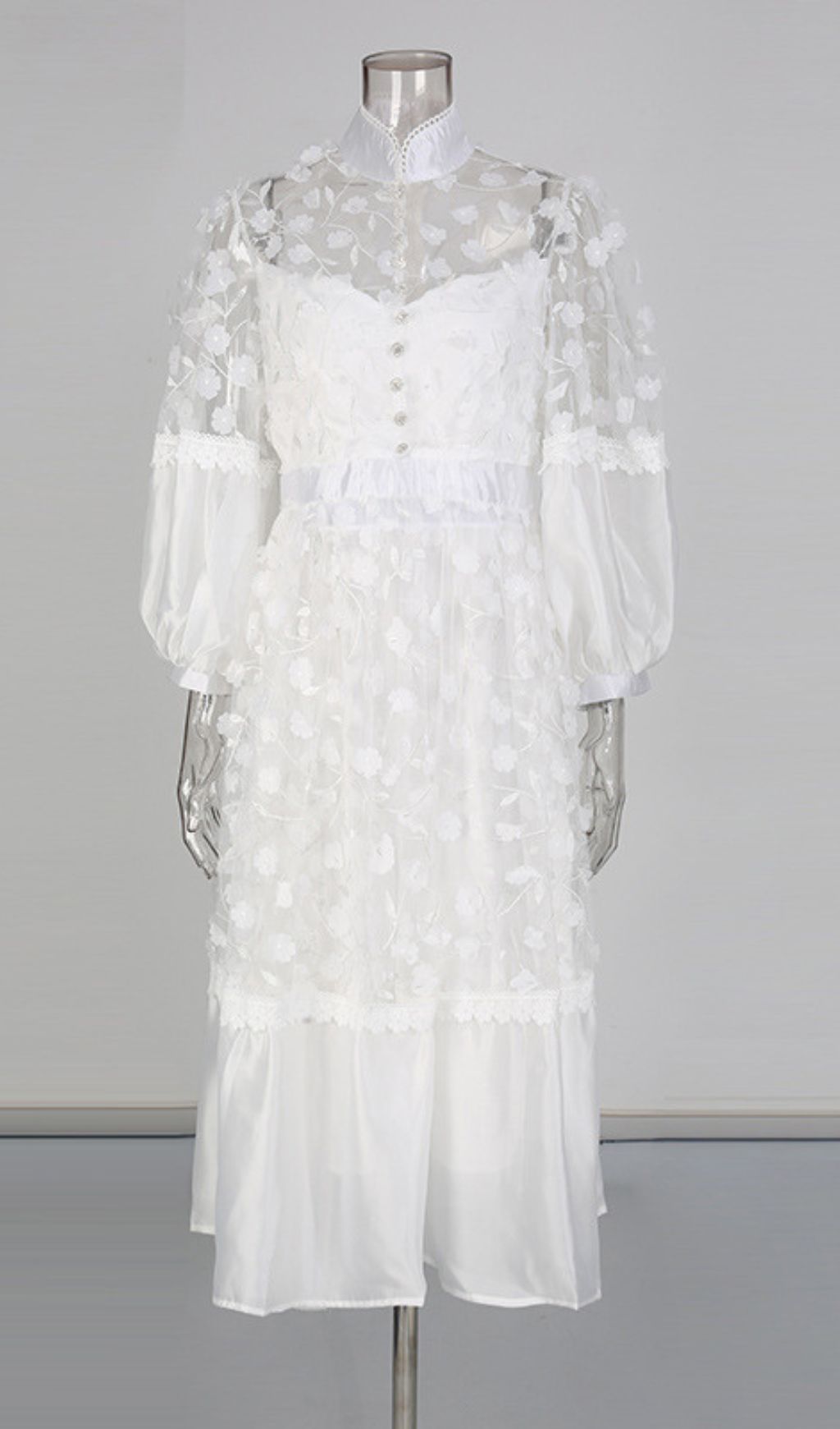 Fashionslee Women Itzayana White Flower Embellished Long Sleeve Midi Dress