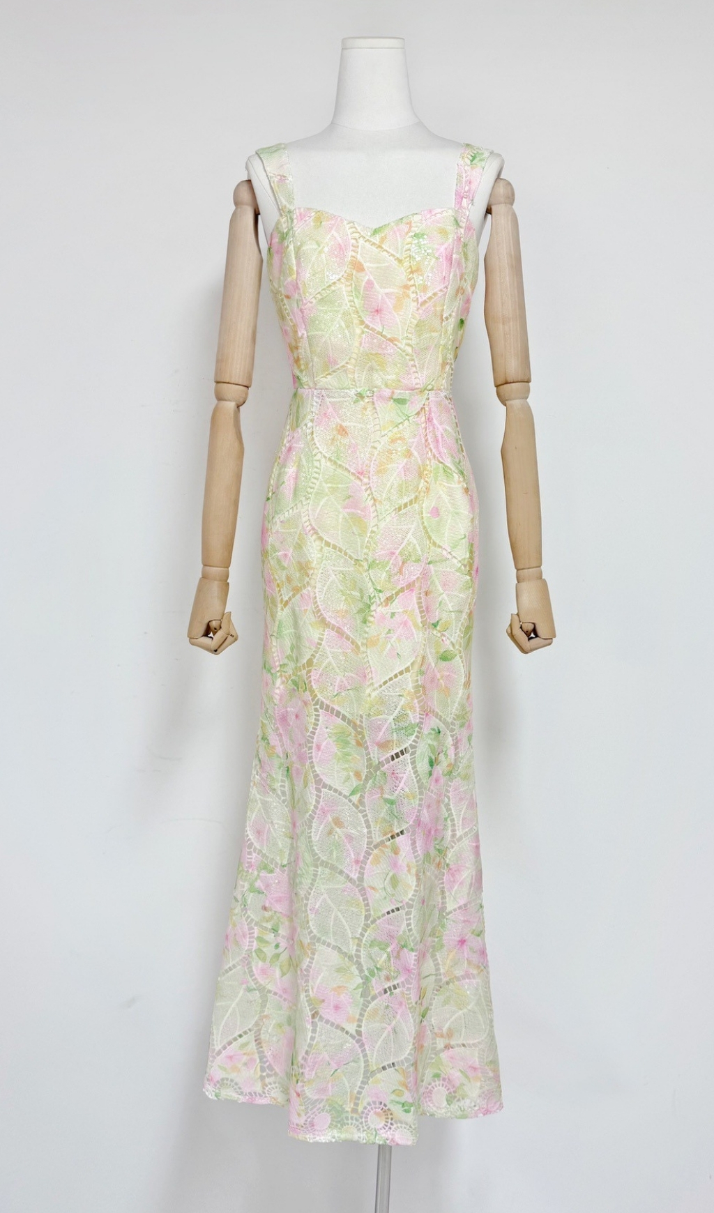 607e93f7d0afc6fe11c19453d2f1421f.jpg Fashionslee Women Fujiko Strappy Floral Maxi Dress