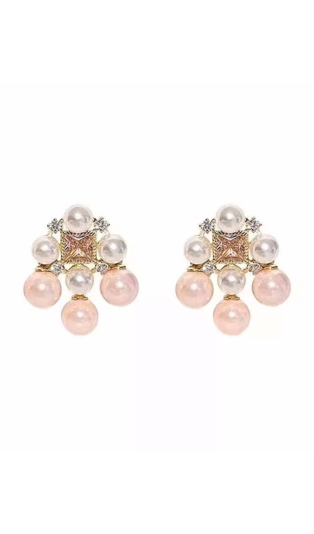 Fashionslee Women Pink Pearl Earring