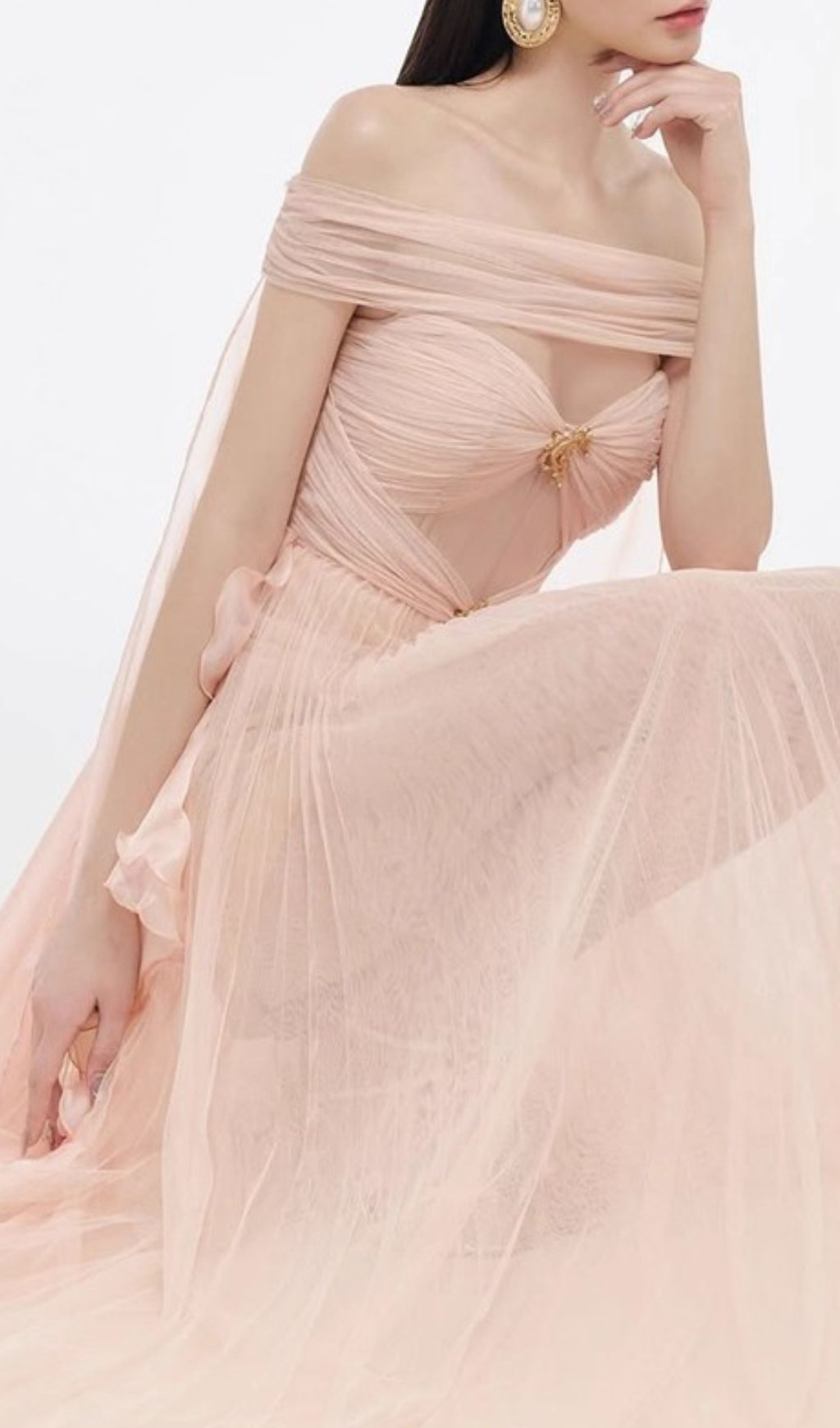 61efa71cbb39a6468b48834432470d75.jpg Fashionslee Women Johanna Mesh Ruffle Maxi Dress