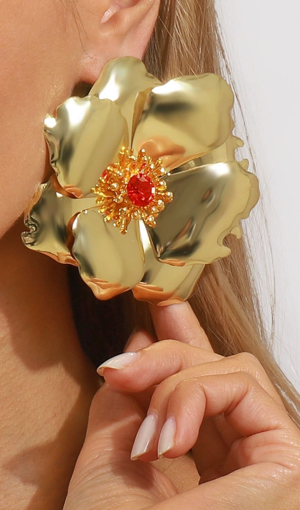 Fashionslee Women Jumana Flower Earrings