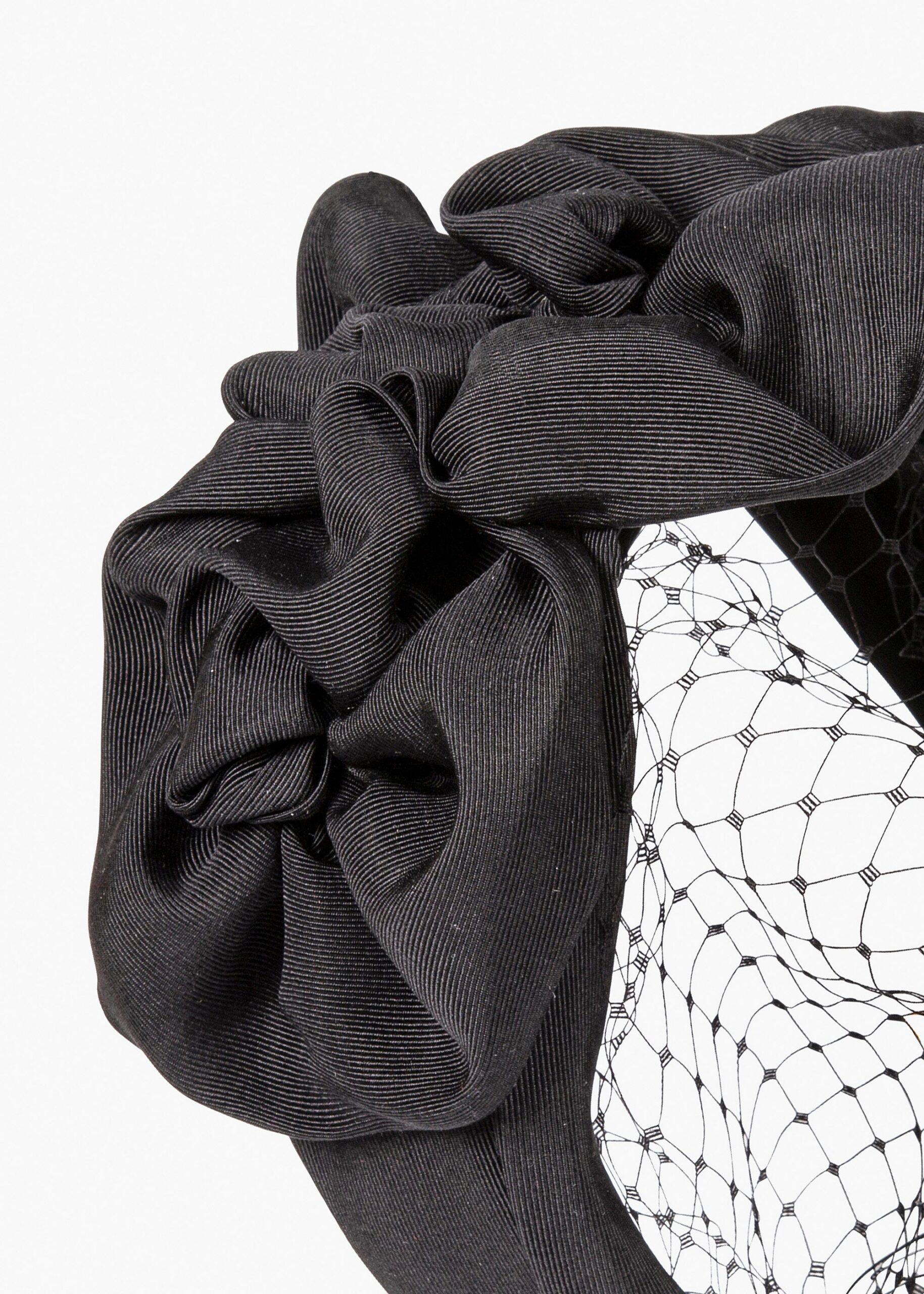 627ef63415a2830f9594d515269509b6.jpeg Fashionslee Women Triple Rosette With Veil In Black