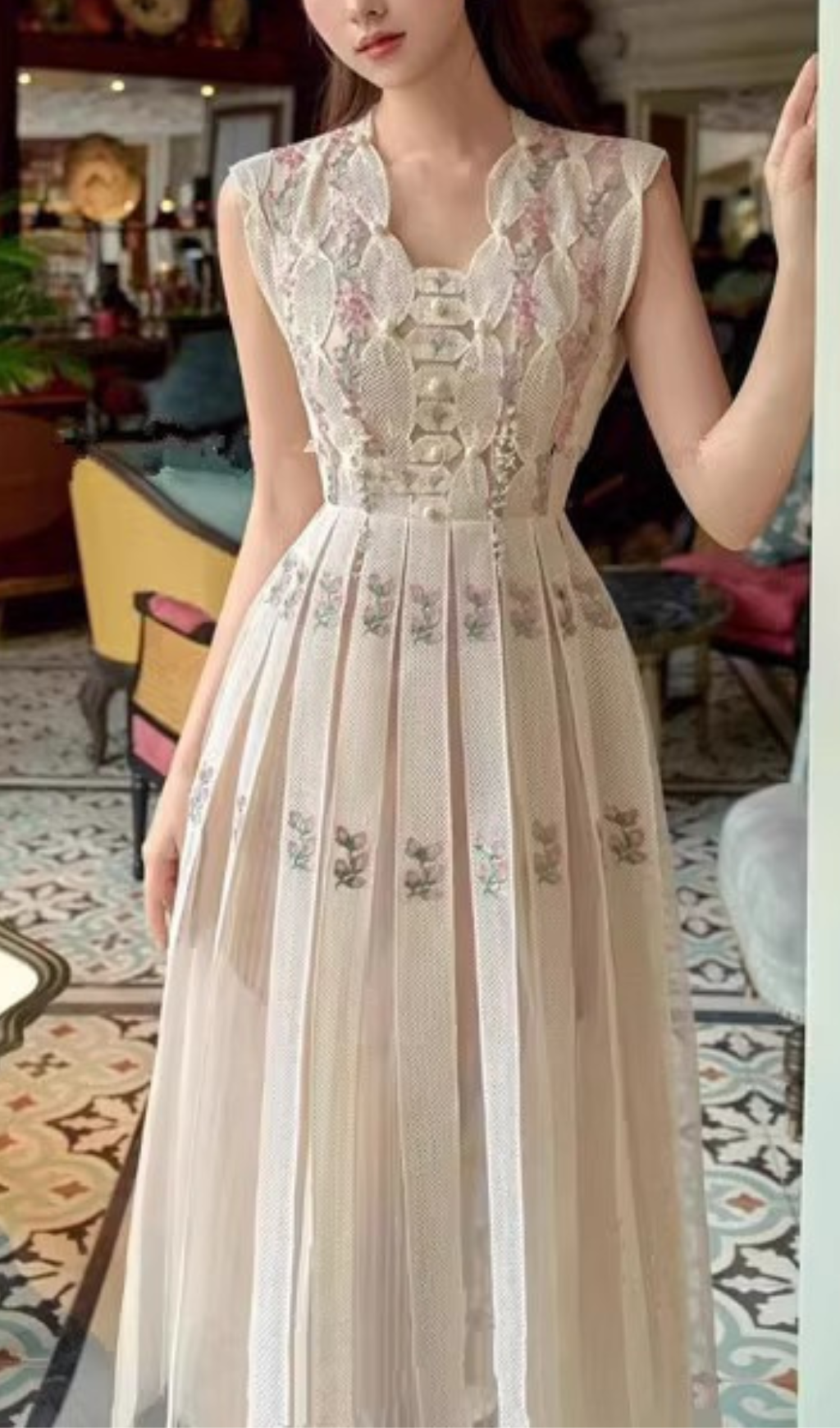 Fashionslee Women Arwyn Floral Embroidery Midi Dress