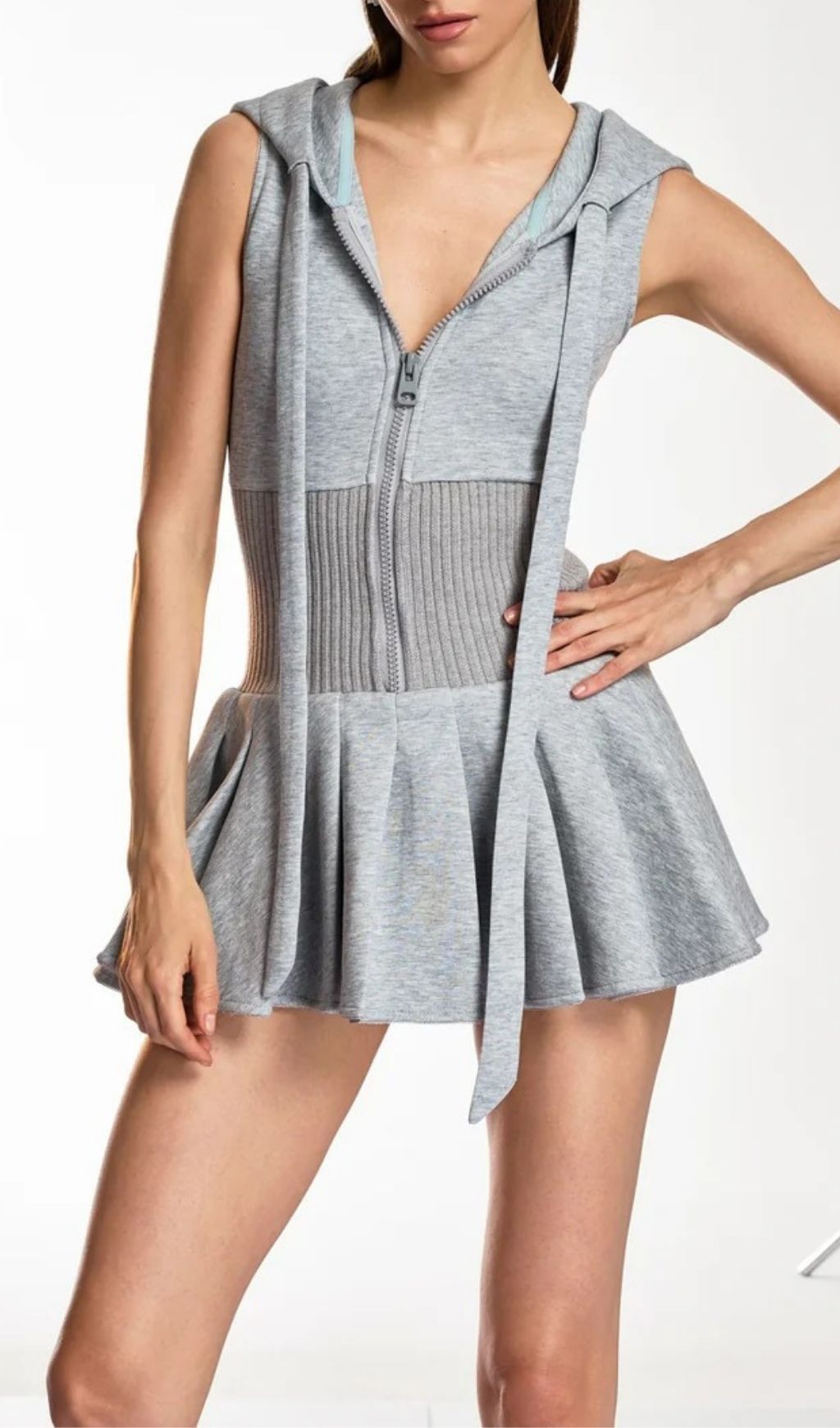 62f886741d830508420f7631fe360481.jpg Fashionslee Women Damiana Hooded Pleated Mini Dress
