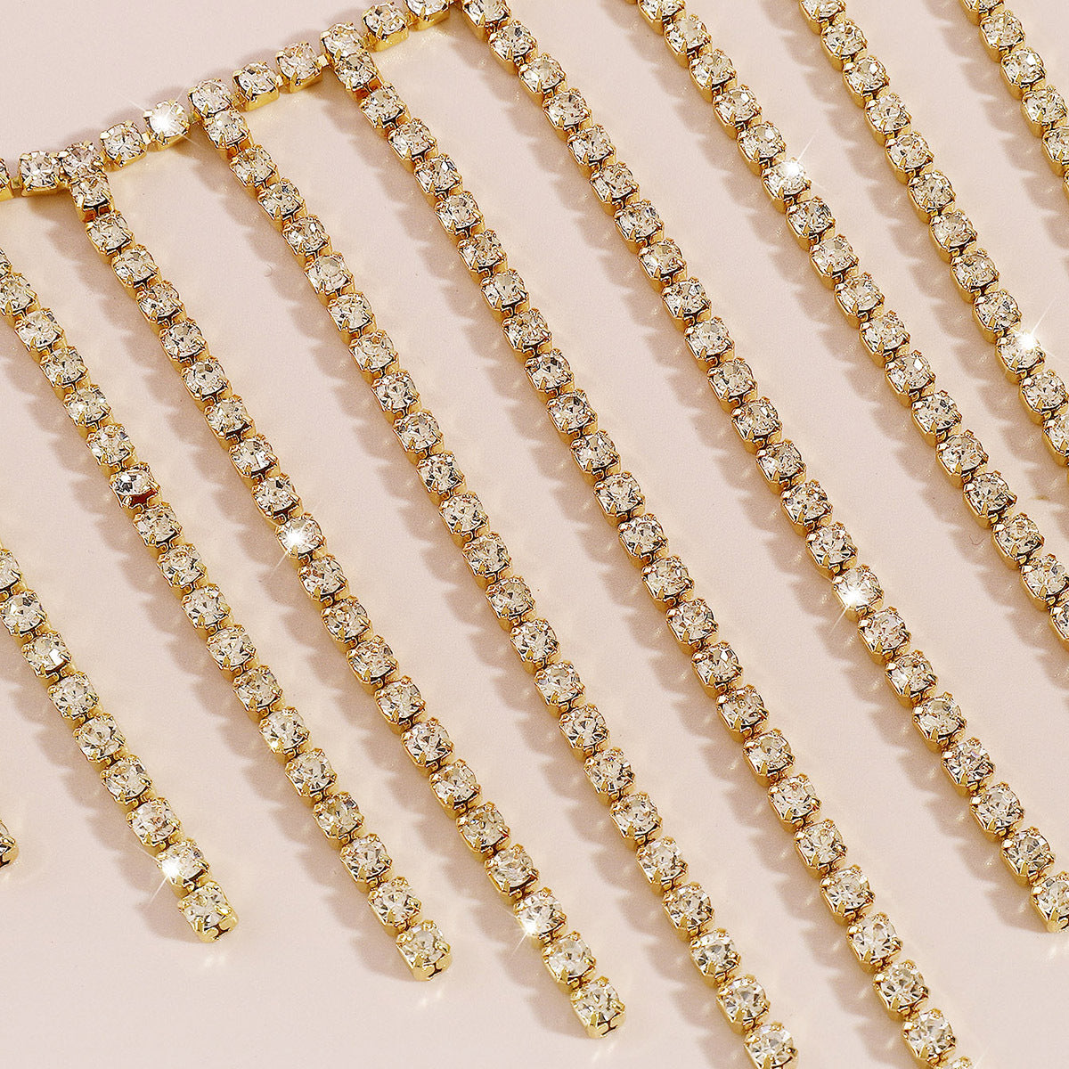 62f96a141b44bb677431b726310b1df4.jpeg Fashionslee Women Tassel And Diamond Chest Chain In Gold
