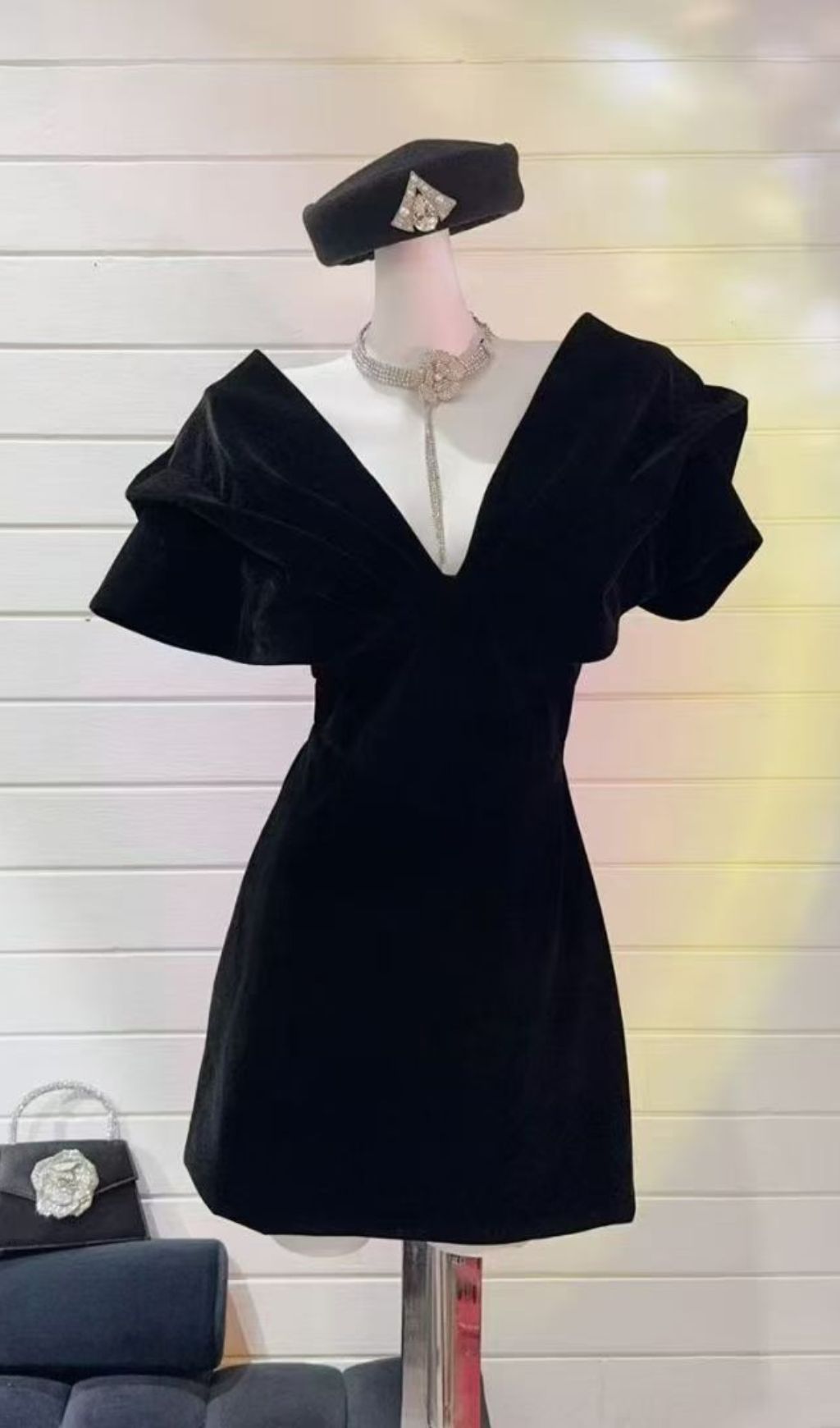 Fashionslee Women Ingrid Black V-Neck Mini Dress