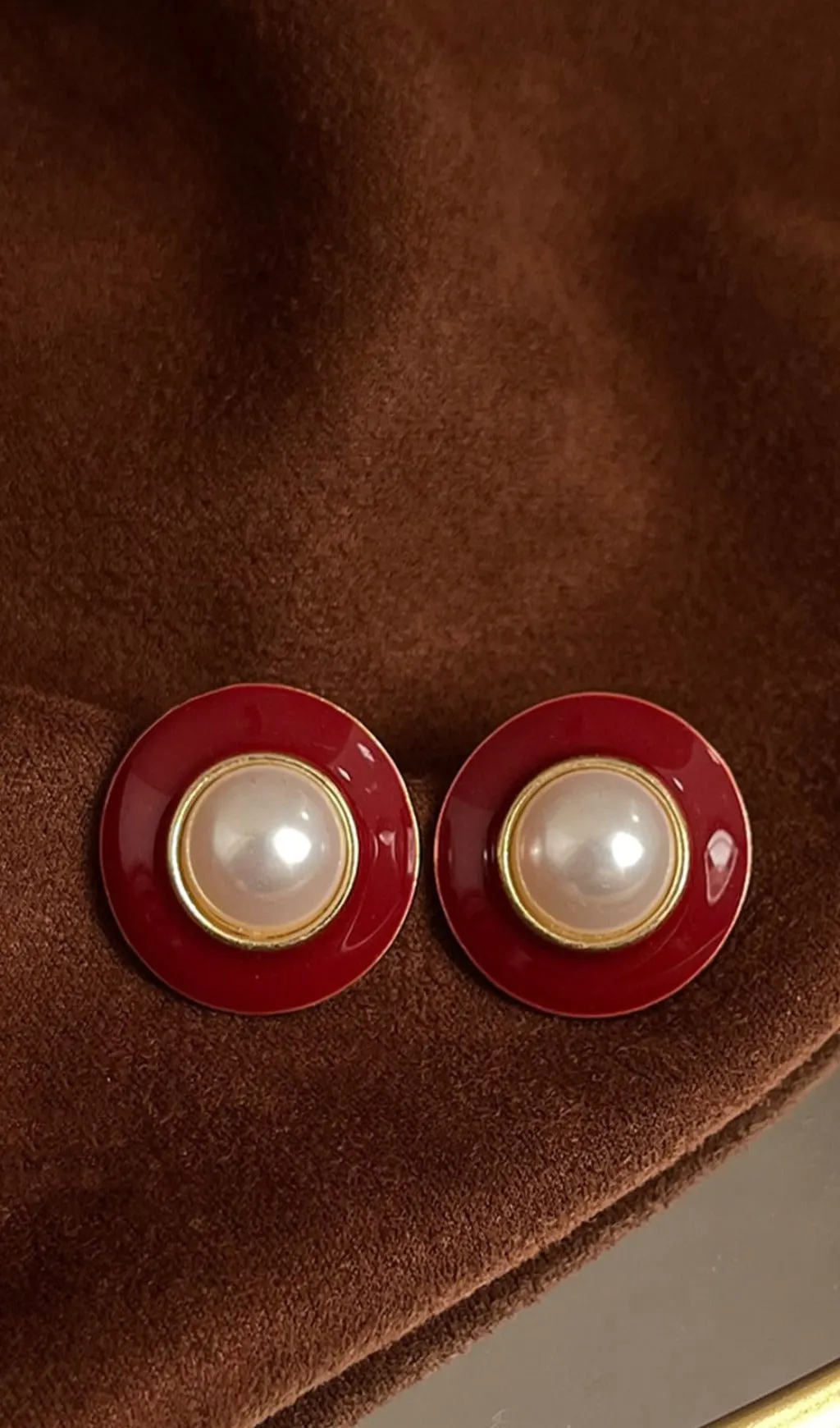 VINTAGE AESTHETIC PEARL ENAMEL DROP EARRINGS