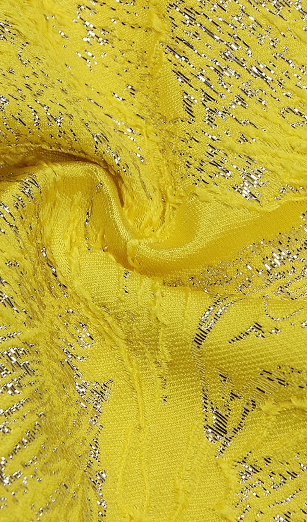 Fashionslee Women Jacquard Strapless Lace Midi Dress In Yellow