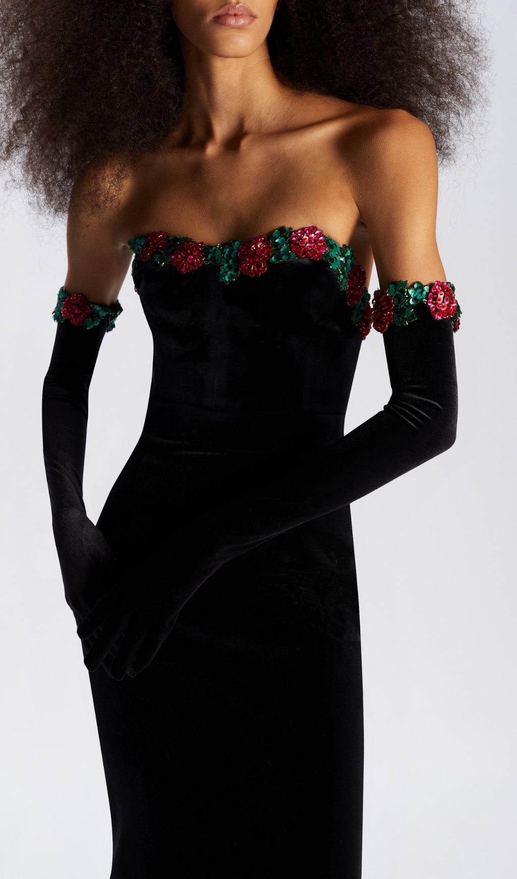 64845a83d275ab30abb33dea4e69b917.jpeg Fashionslee Women Anomie Floral Detail Midi Velvet Dress