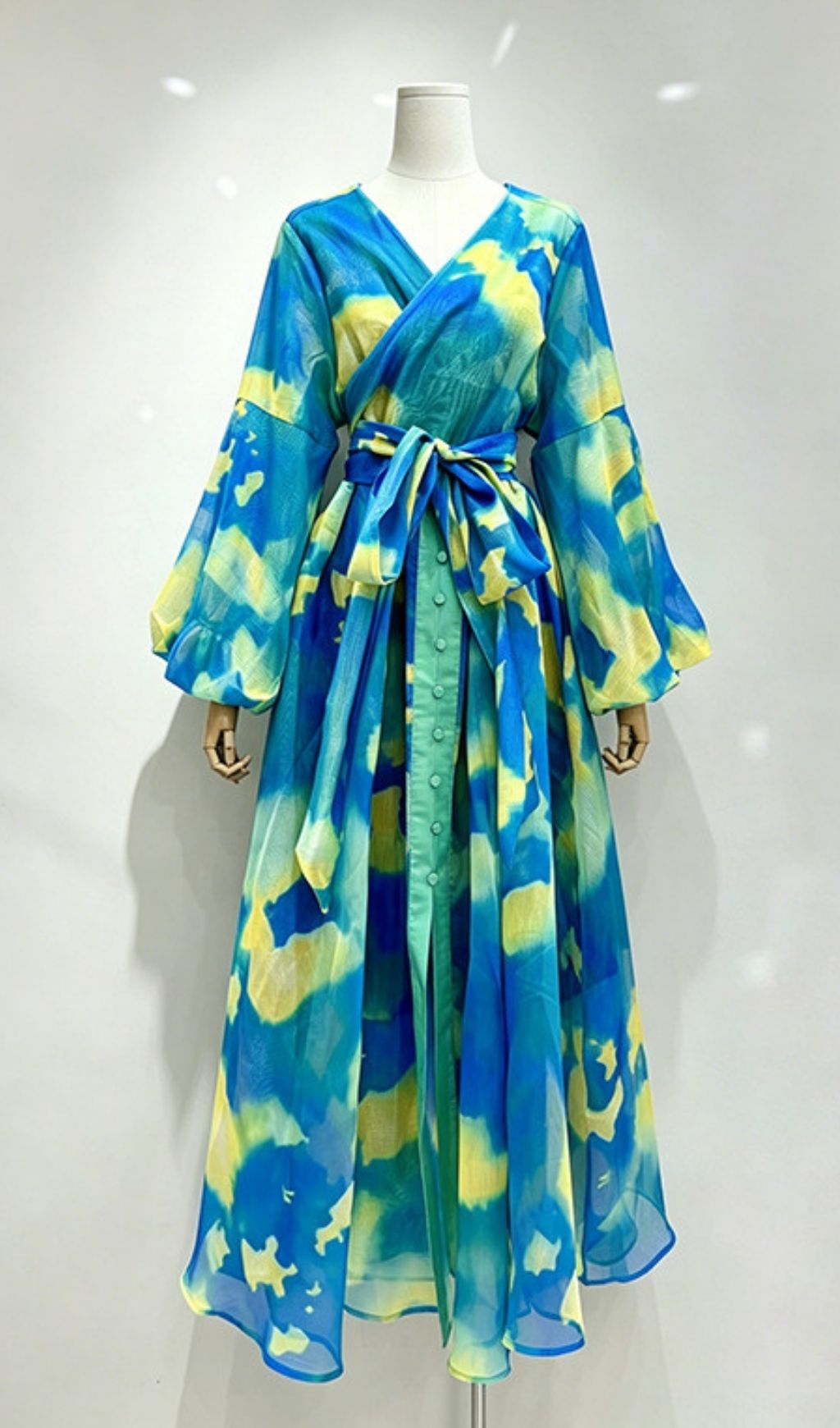 65197db6721c02f11868fd72c6e5cd5e.jpg Fashionslee Women Kotoyo Tie-Dye Long Sleeve Maxi Dress