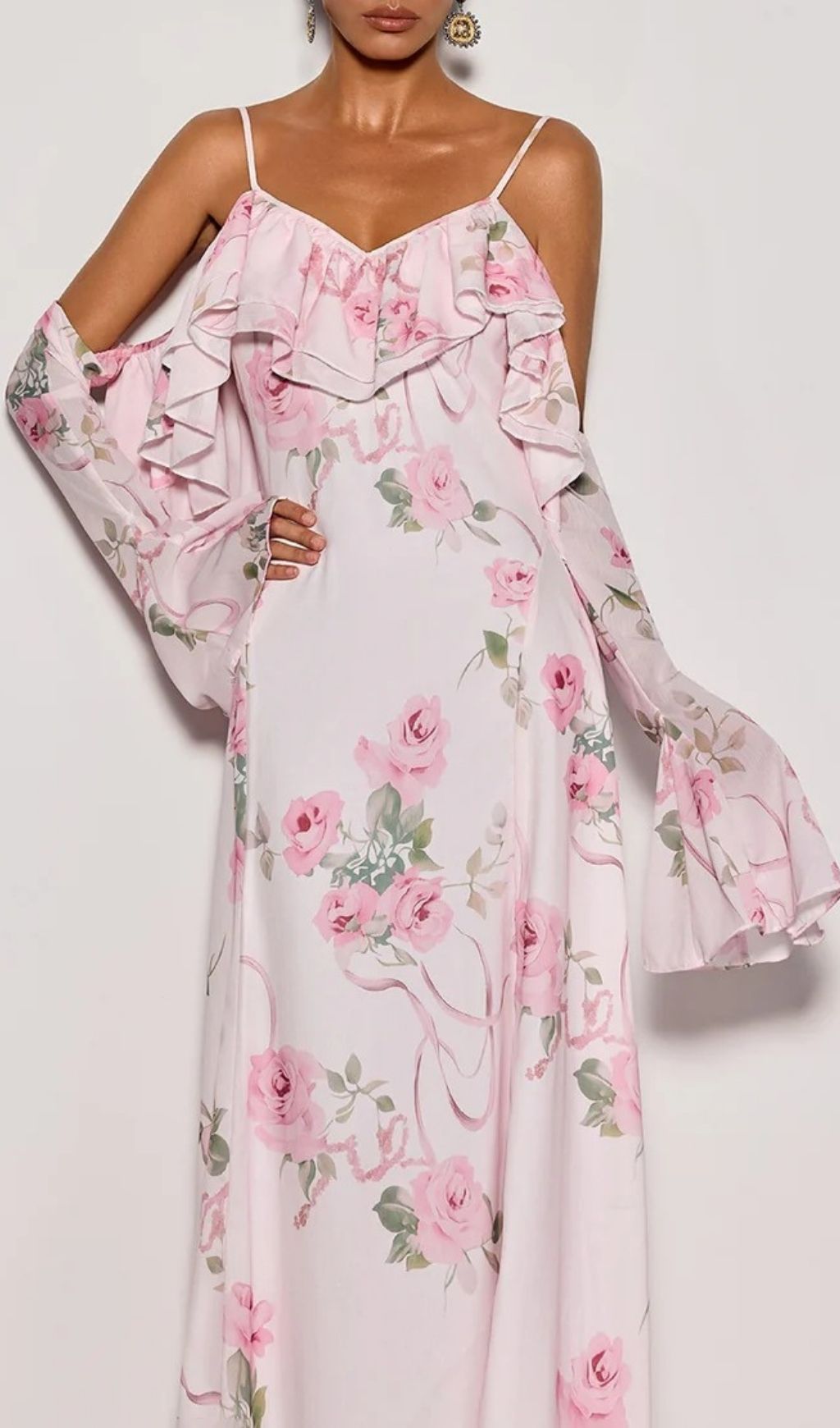 65e2975fcd99b991a27e40fb521adf38.jpg Fashionslee Women Nostel Spaghetti Floral Maxi Dress