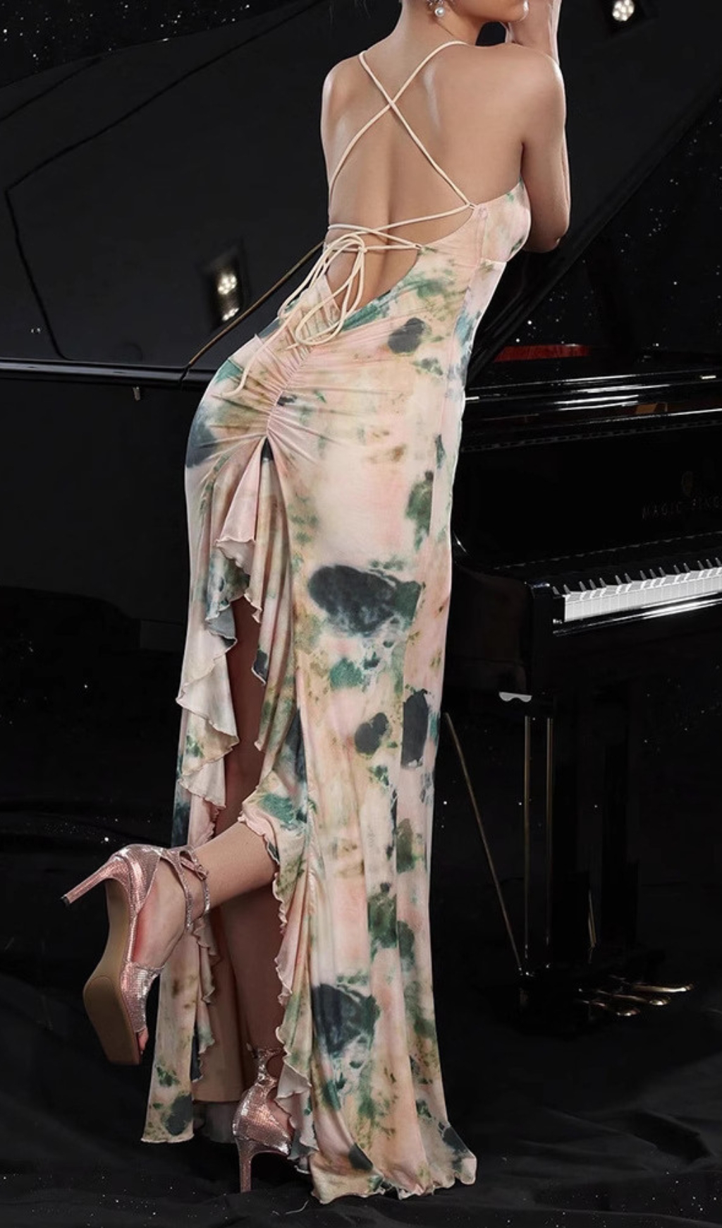 67c9981fb97236c6c4d4de1695cb55ae.jpg Fashionslee Women Eukleia Printed Backless Maxi Dress