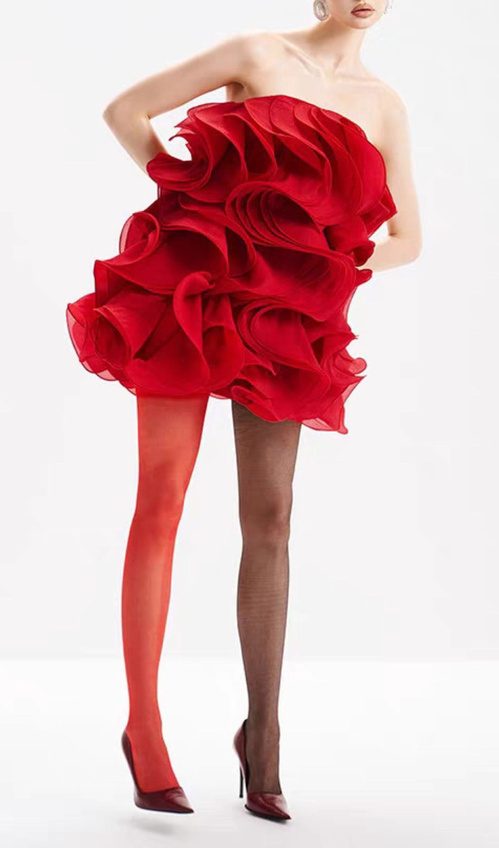 VINTAGE RED STRAPLESS MINI DRESS – TRENDING - OWNCI VINTAGE RED STRAPLESS MINI DRESS – TRENDING - OWNCI