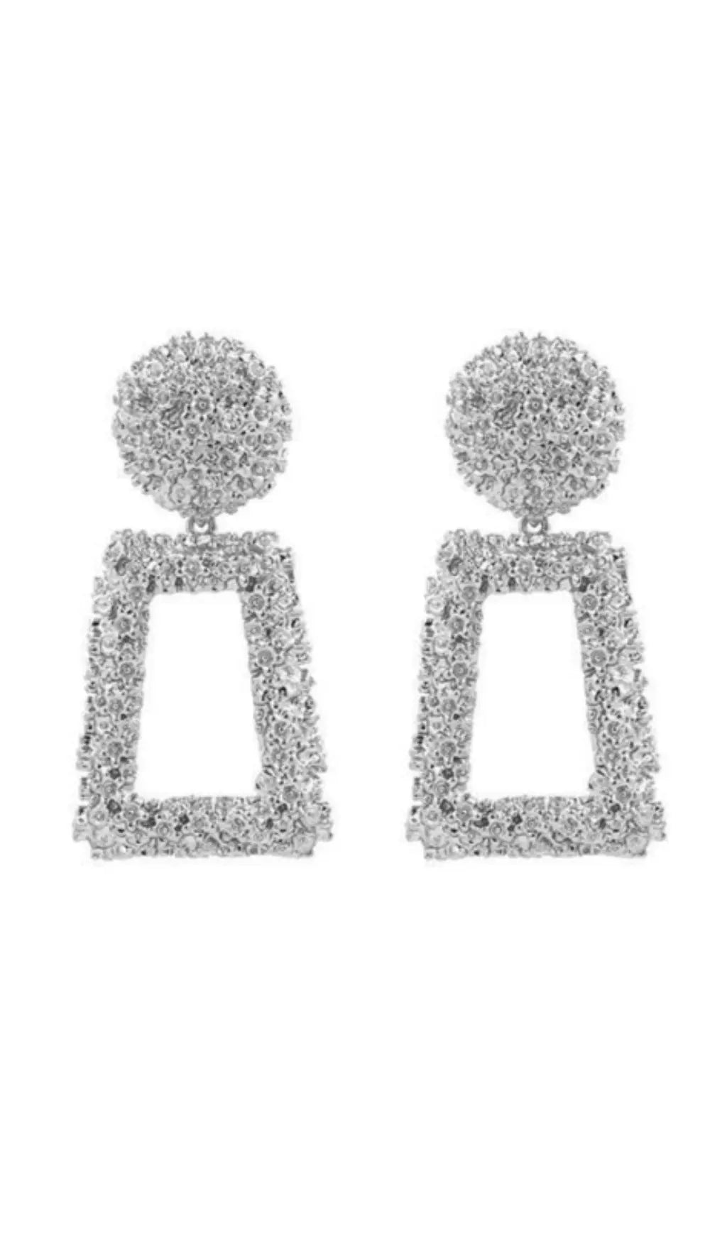 67f0a039336b980098cb9fb5e2be7844.jpeg Fashionslee Women Textured Door Knocker Plated Earrings