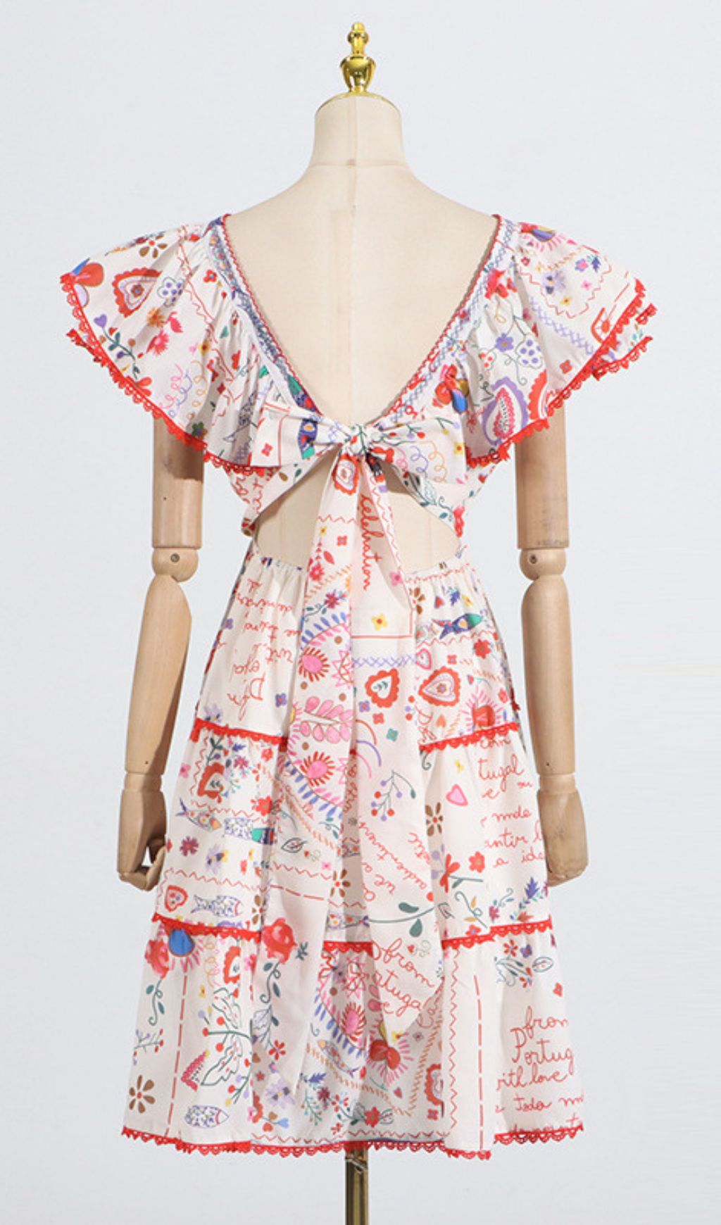 687b570a2382a4a95dd892f357153a73.jpg Fashionslee Women Gelsey Printed V-Neck Mini Dress
