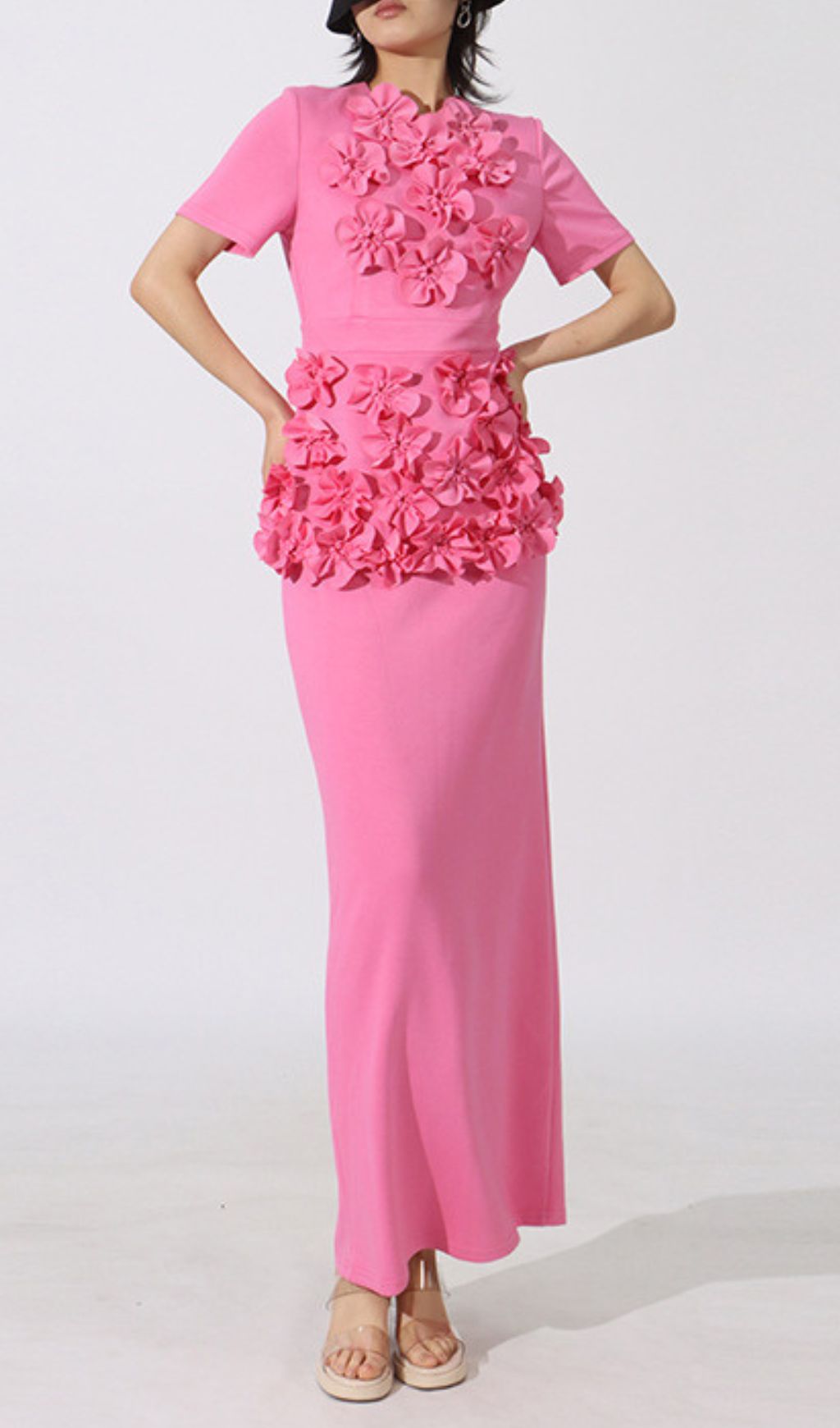 696f05368ac5cb0959a16efaae4754a4.jpg Fashionslee Women Delma Pink Flower Two-Piece Set