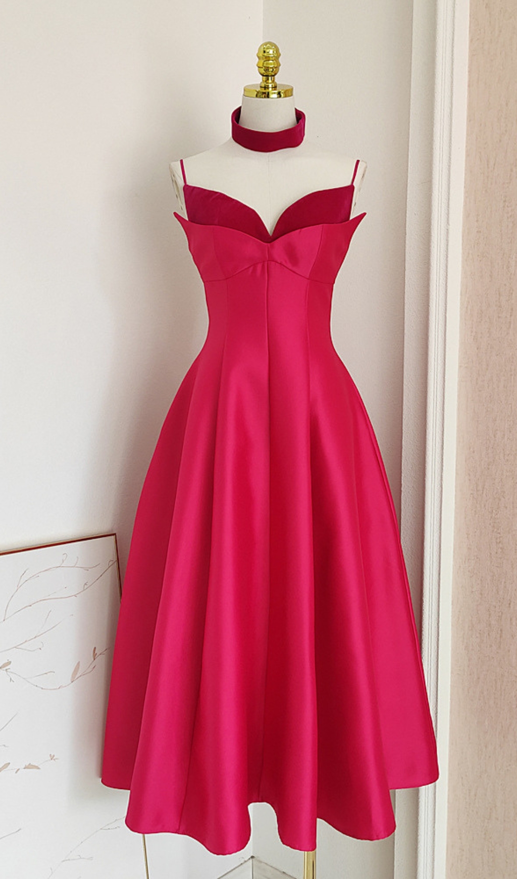 6b123ffbddf8dc50fc9d3d54bb078f93.jpg Fashionslee Women Carminda Rose Red Patchwork Midi Dress