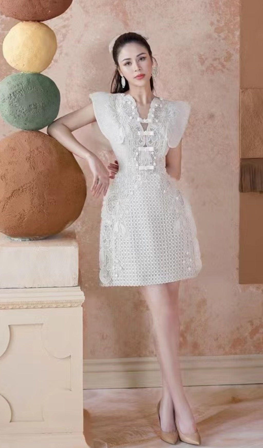 Fashionslee Women Lace Waist-Tightening Midi Dress In White