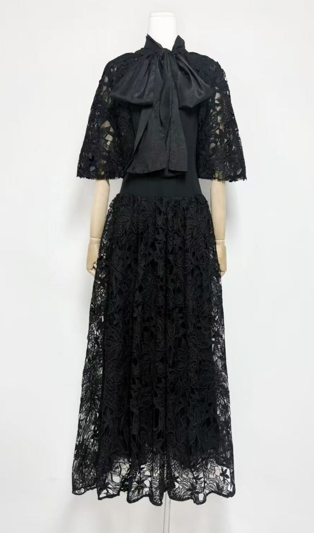 6bcae054333ddf98f21311b7ec358630.jpg Fashionslee Women Chantelle Balloon Sleeve Flared Maxi Dress